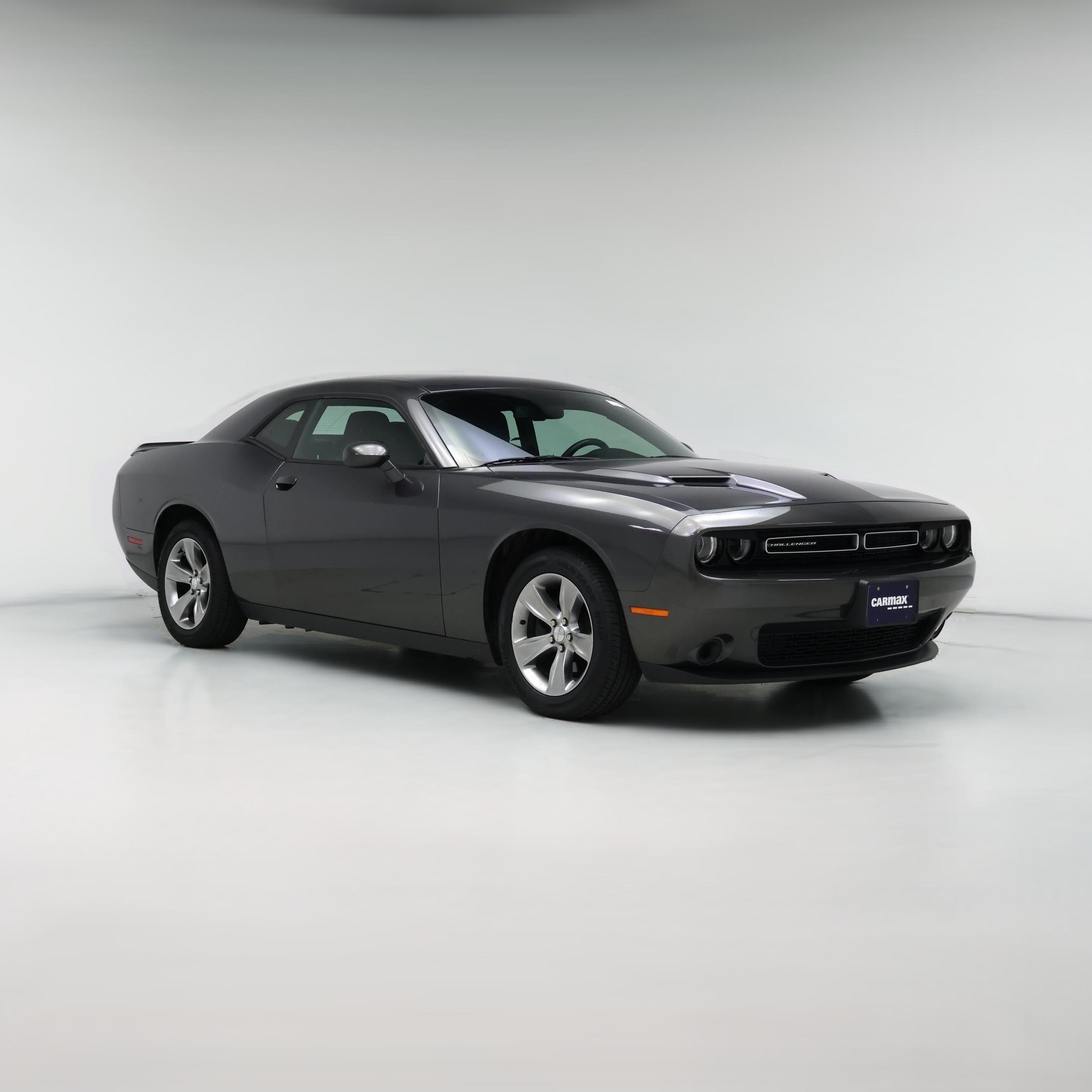 Thumbnail: 2019 Dodge Challenger - 1