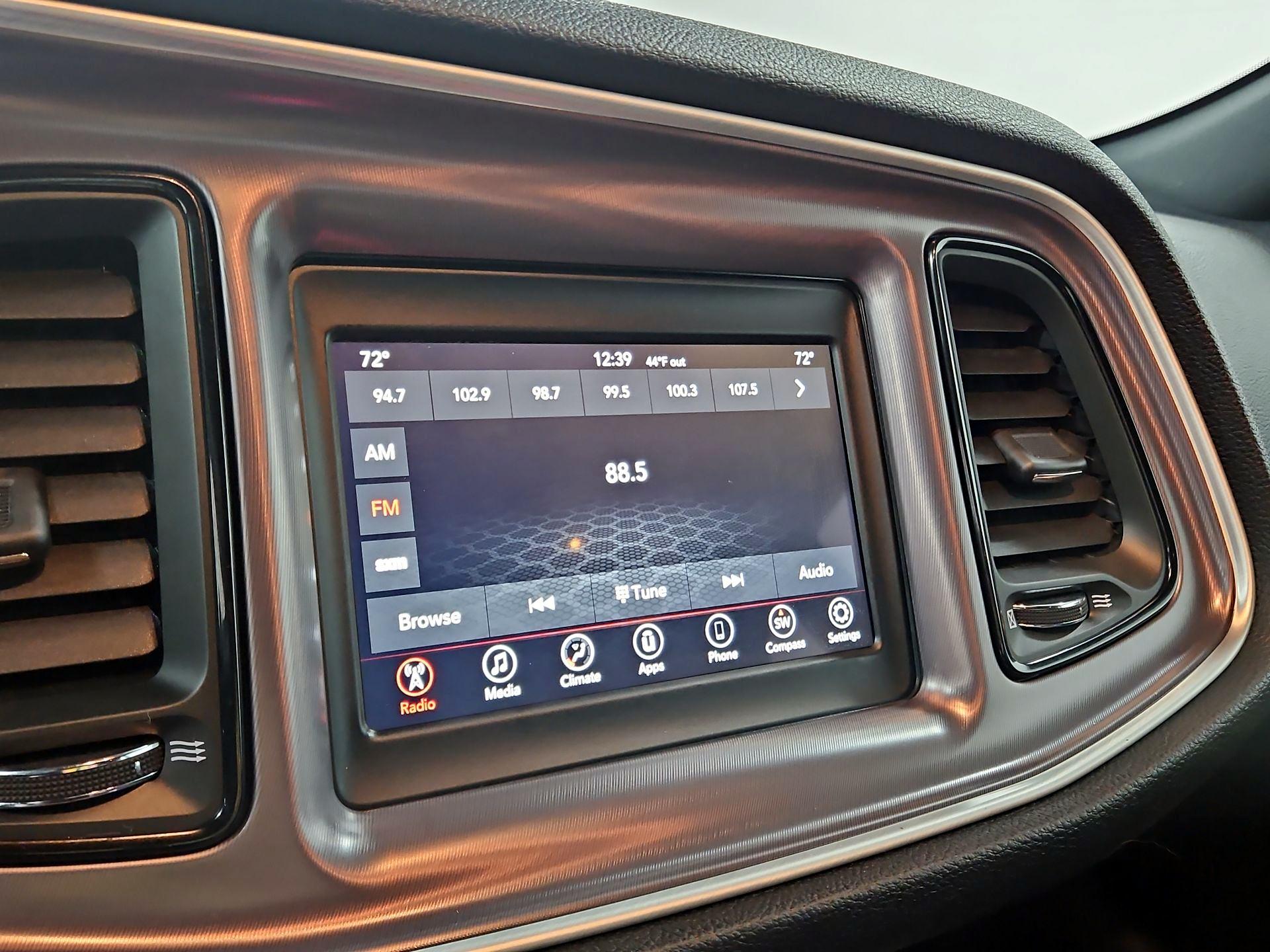 Thumbnail: 2019 Dodge Challenger - 15