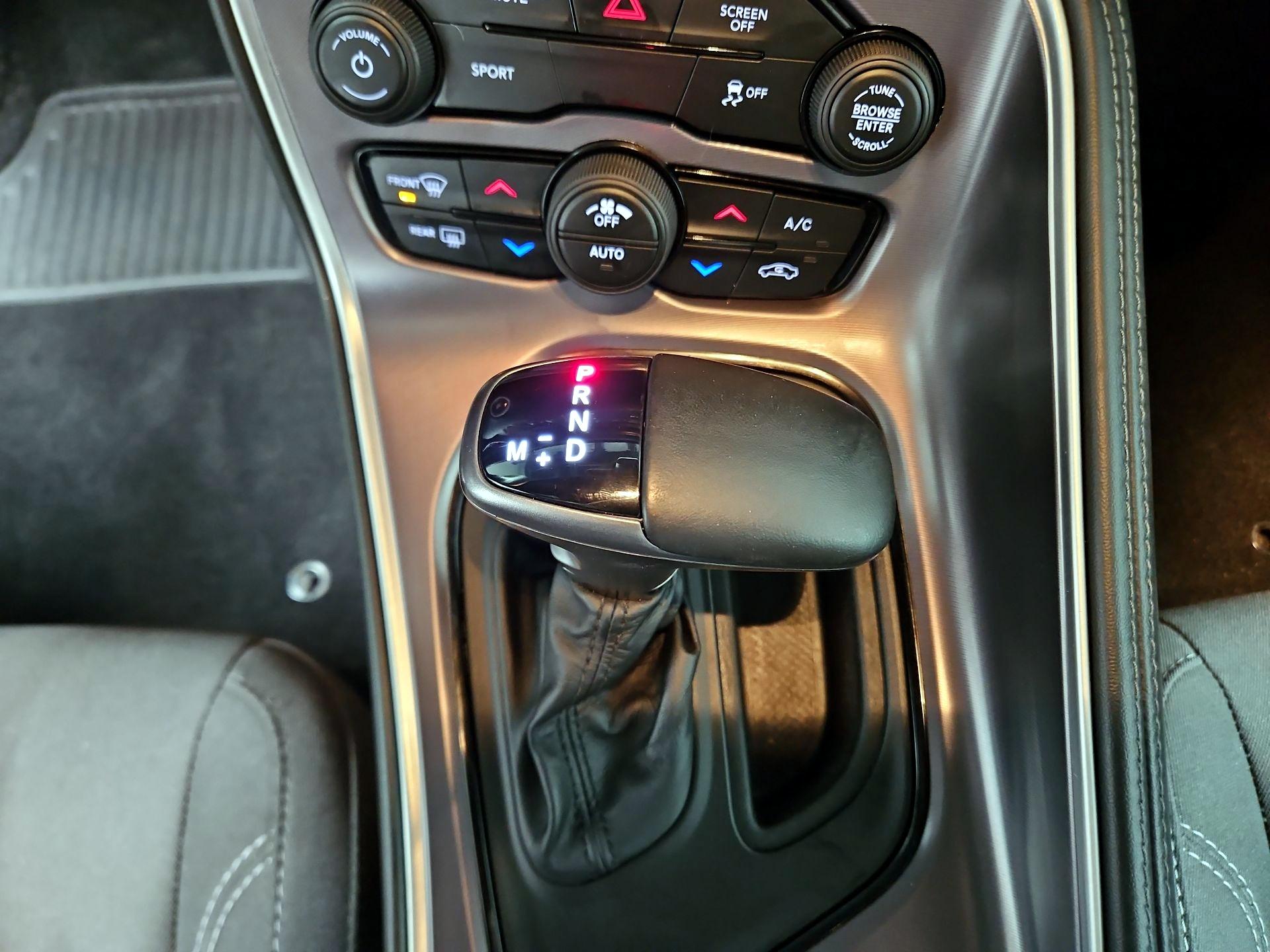 Thumbnail: 2019 Dodge Challenger - 17