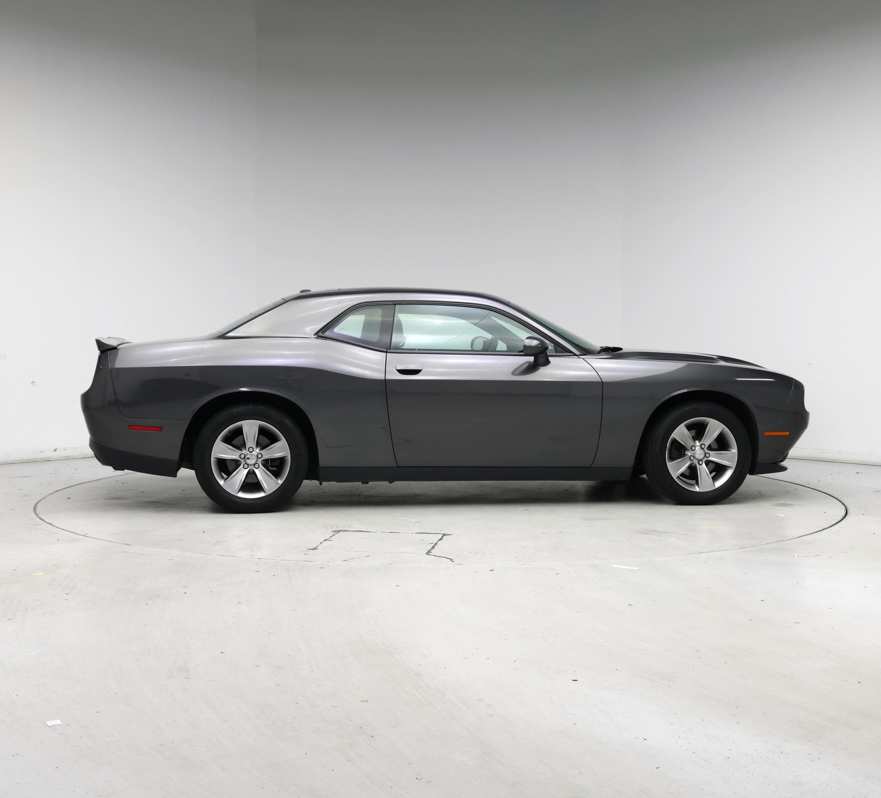 Thumbnail: 2019 Dodge Challenger - 7