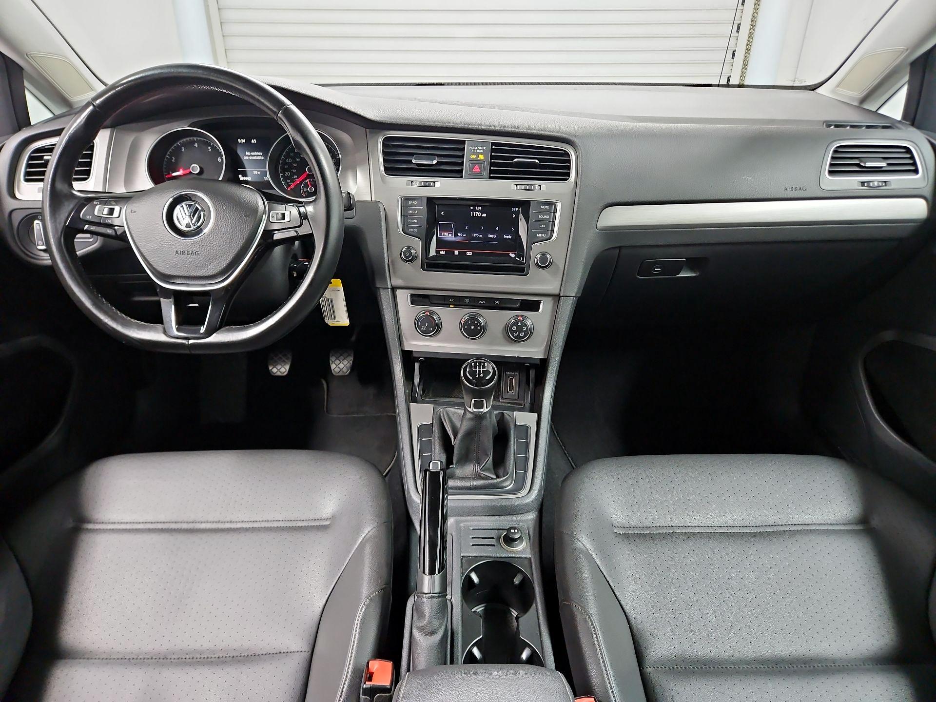 Thumbnail: 2015 Volkswagen Golf - 9