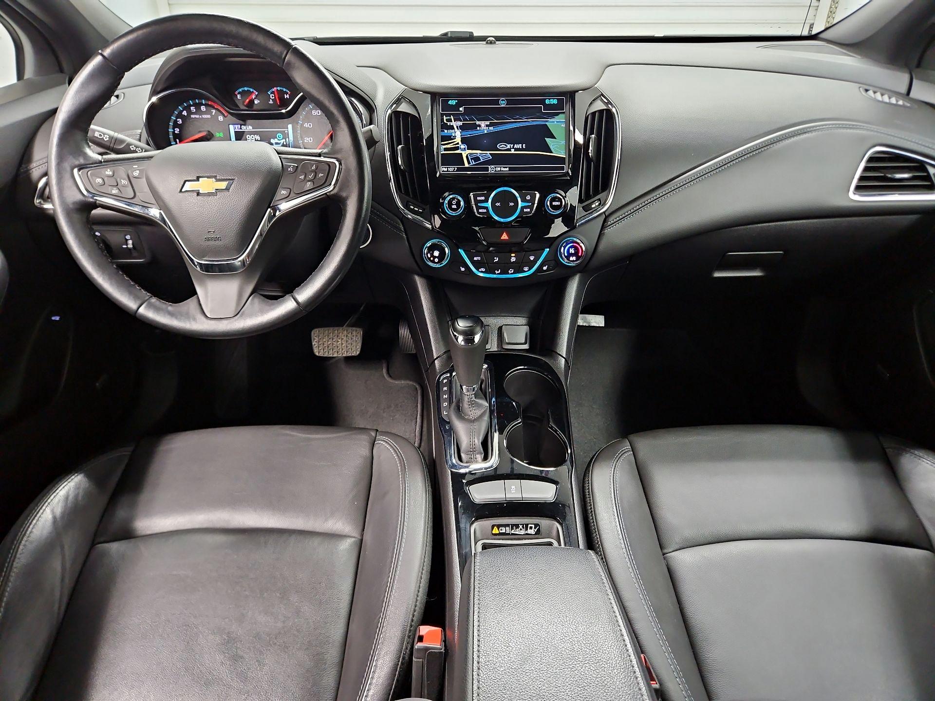 Thumbnail: 2017 Chevrolet Cruze - 9