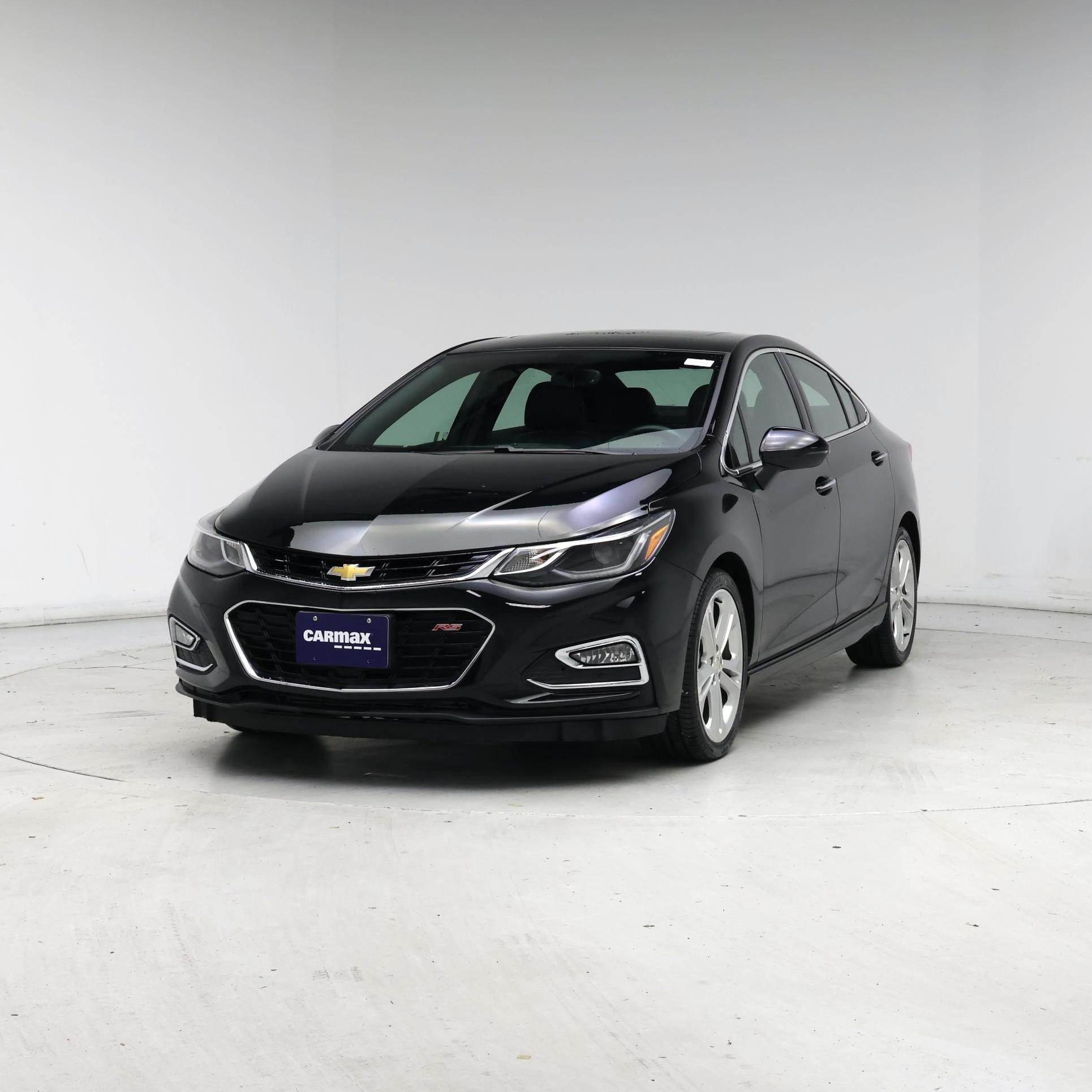 Thumbnail: 2017 Chevrolet Cruze - 4
