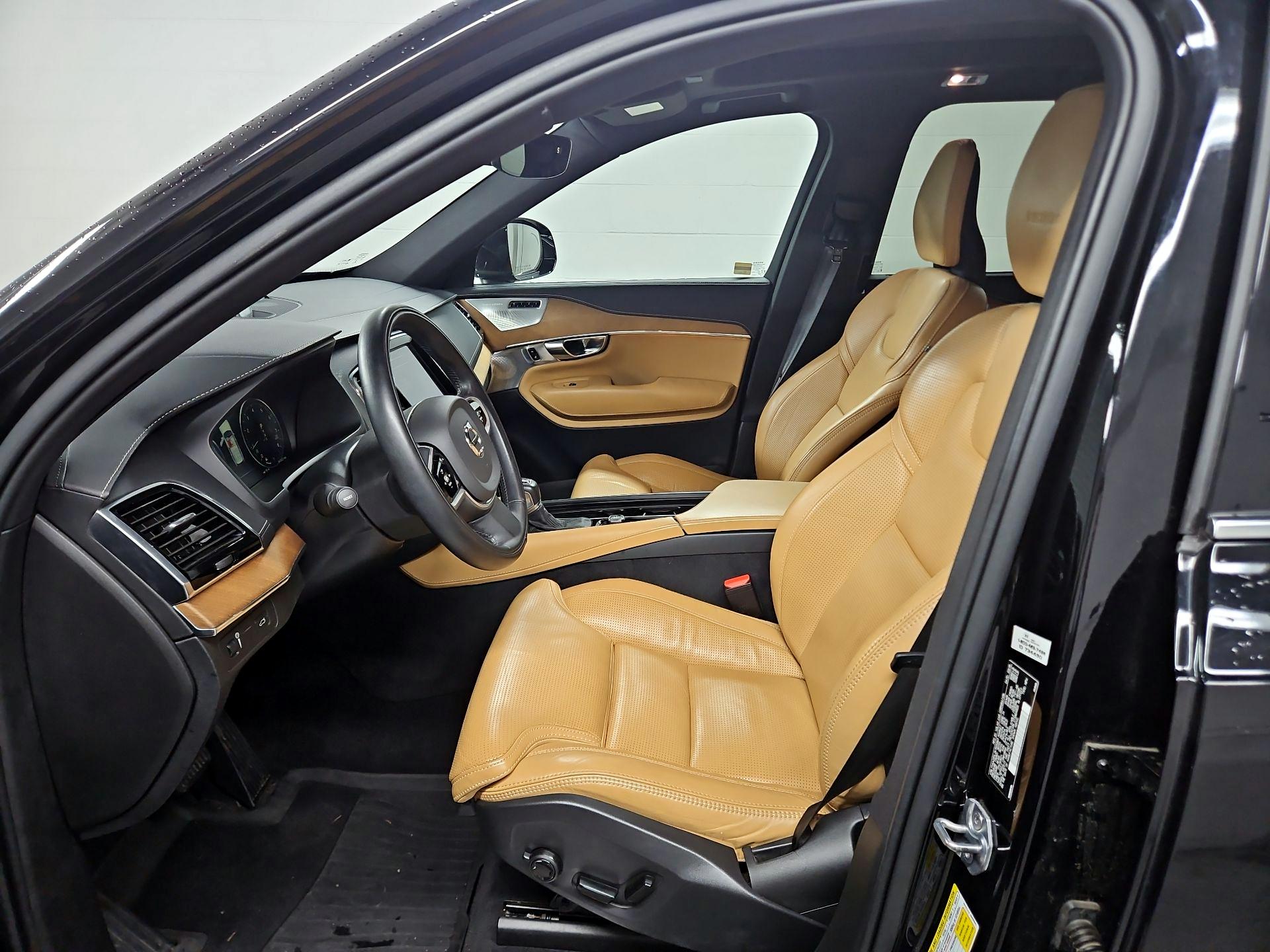 Thumbnail: 2019 Volvo XC90 - 11