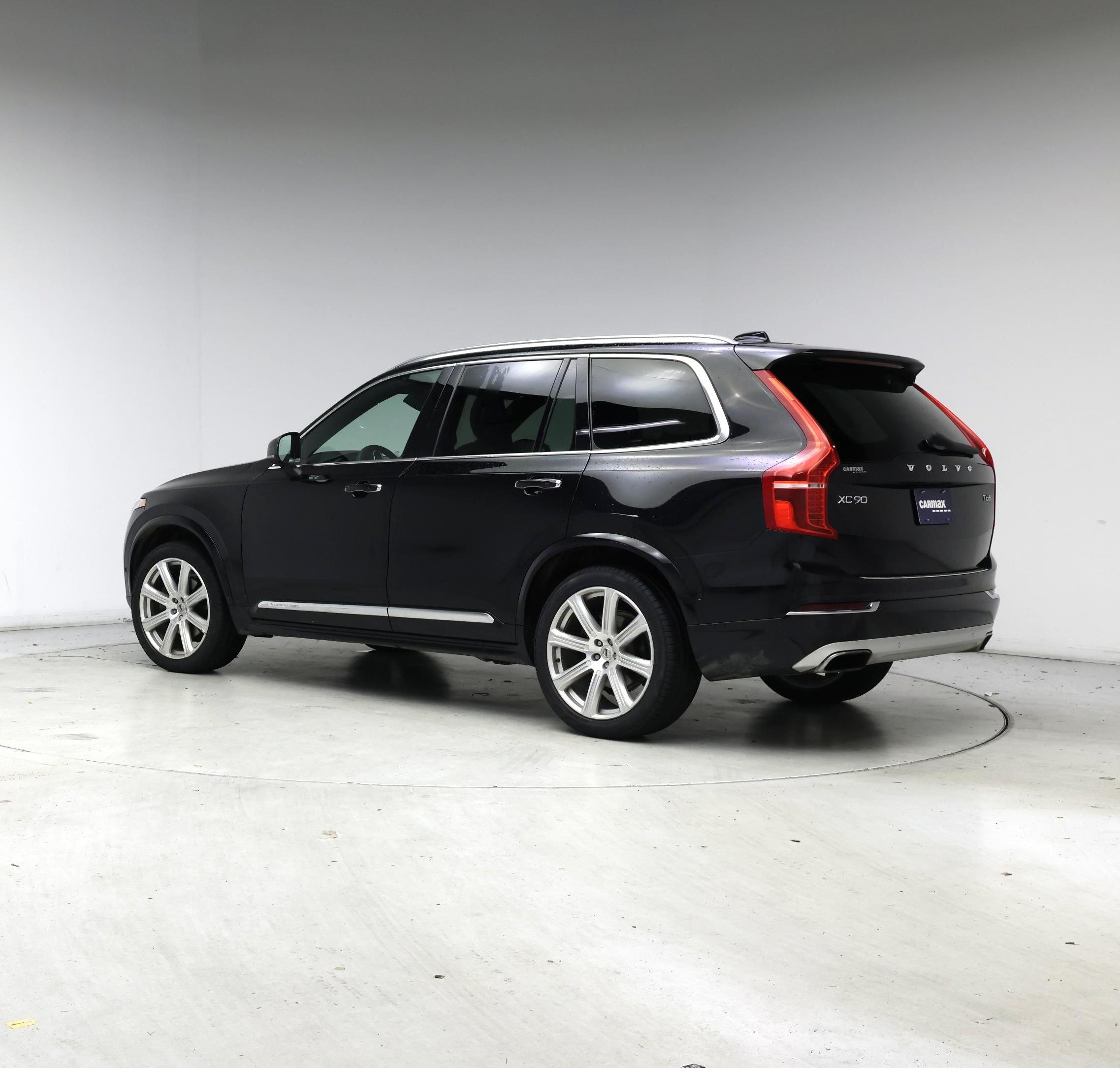 Thumbnail: 2019 Volvo XC90 - 2