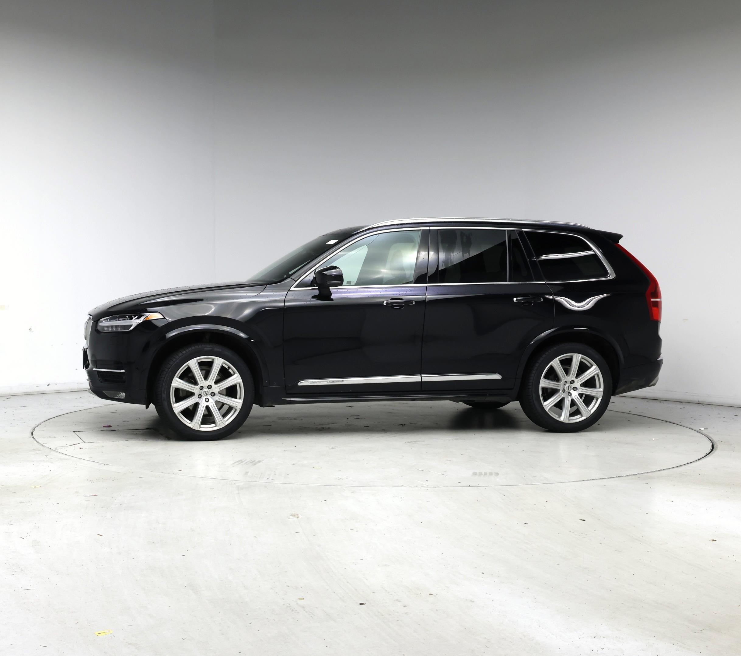 Thumbnail: 2019 Volvo XC90 - 3