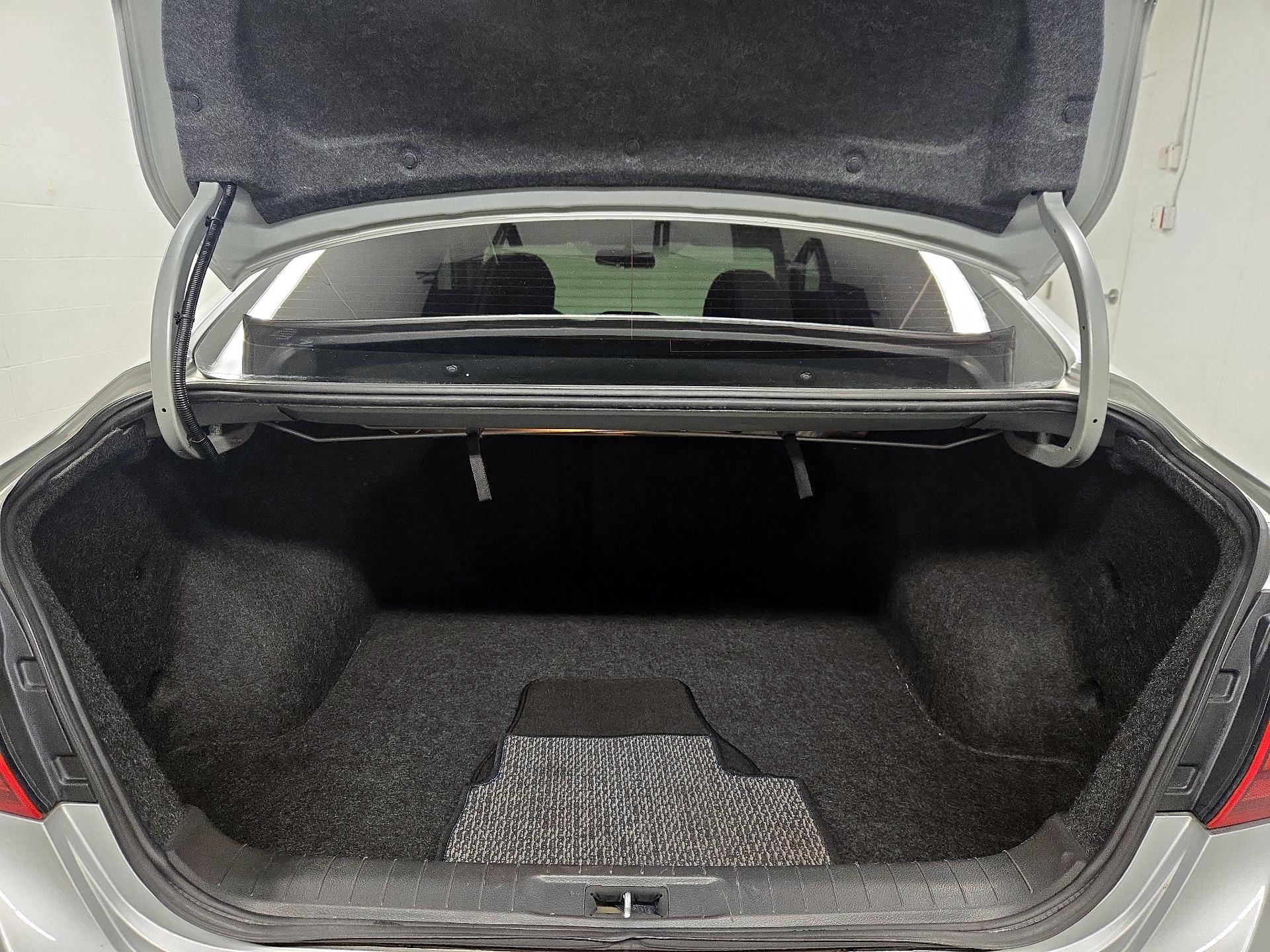 Thumbnail: 2017 Nissan Altima - 20