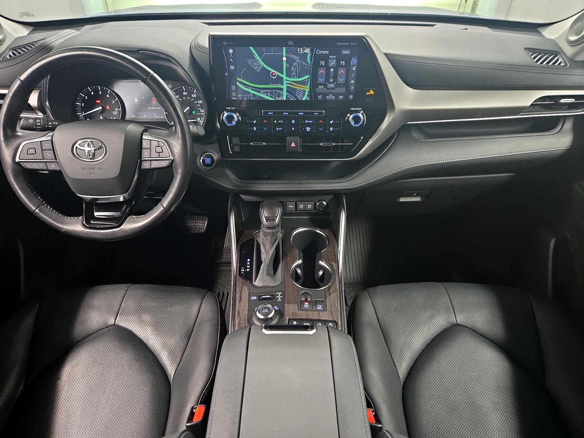 Thumbnail: 2020 Toyota Highlander - 9