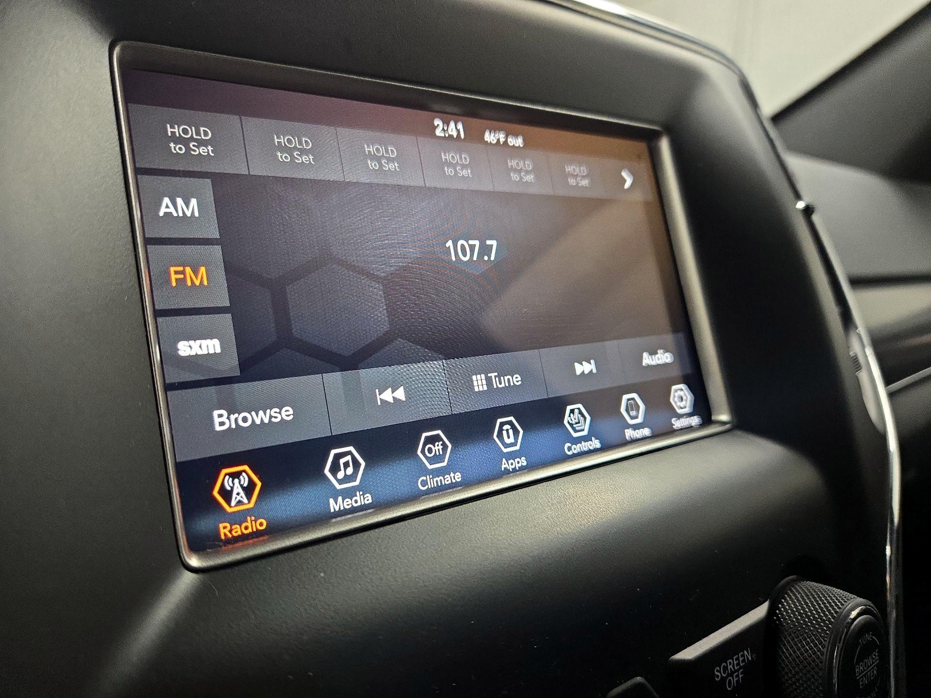 Thumbnail: 2018 Jeep Grand Cherokee - 15