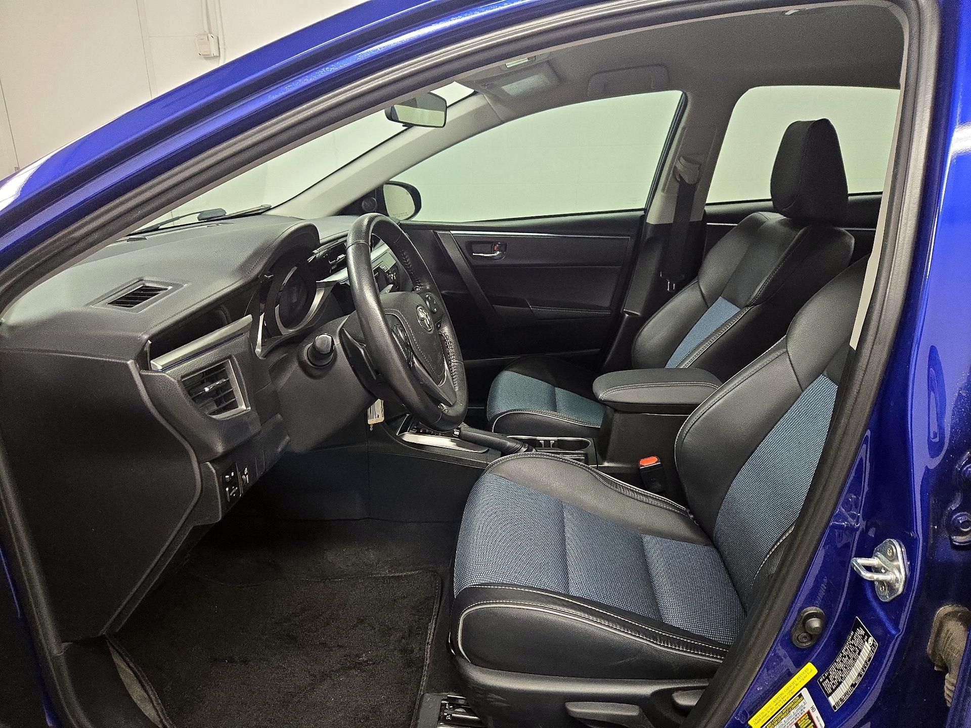 Thumbnail: 2016 Toyota Corolla - 11