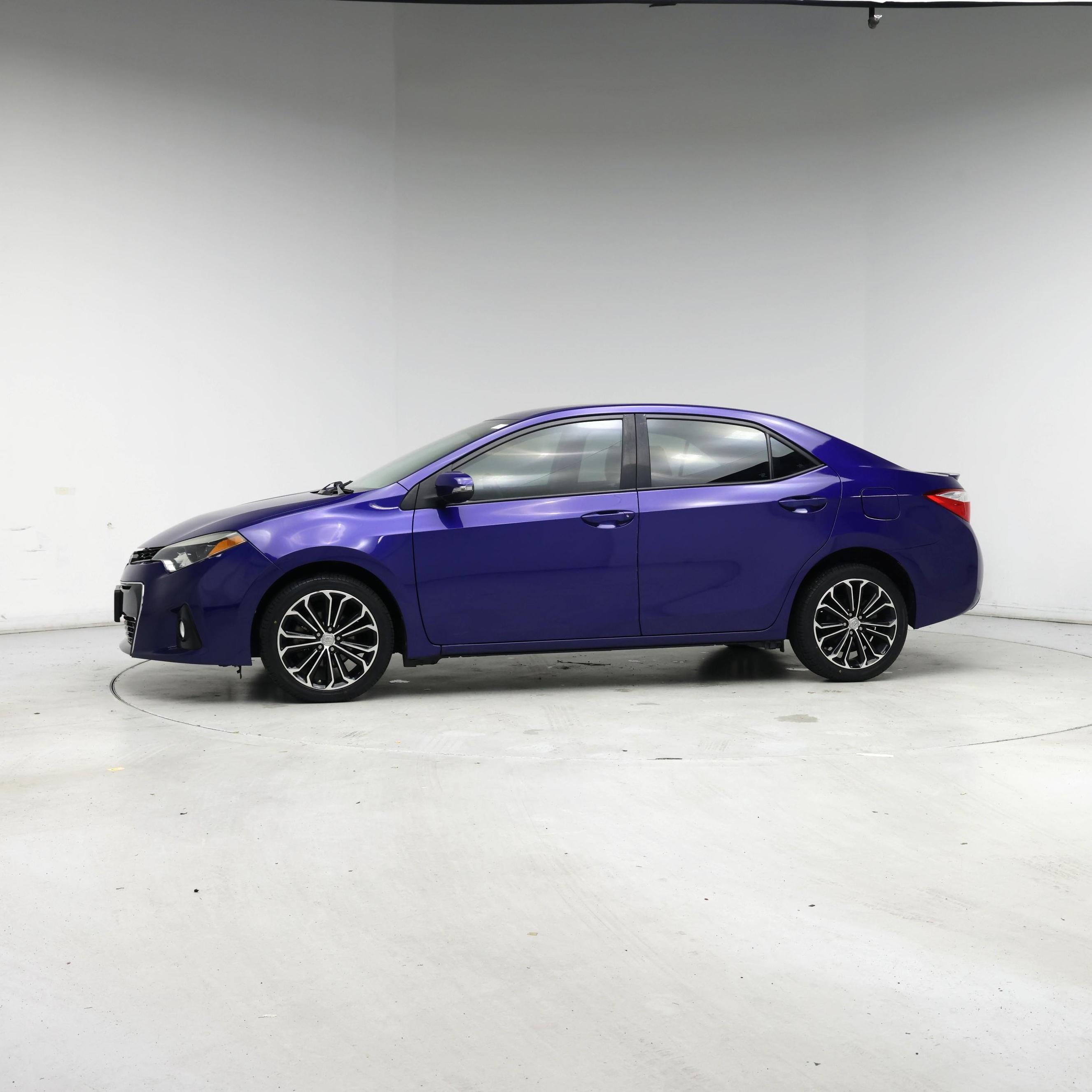 Thumbnail: 2016 Toyota Corolla - 3