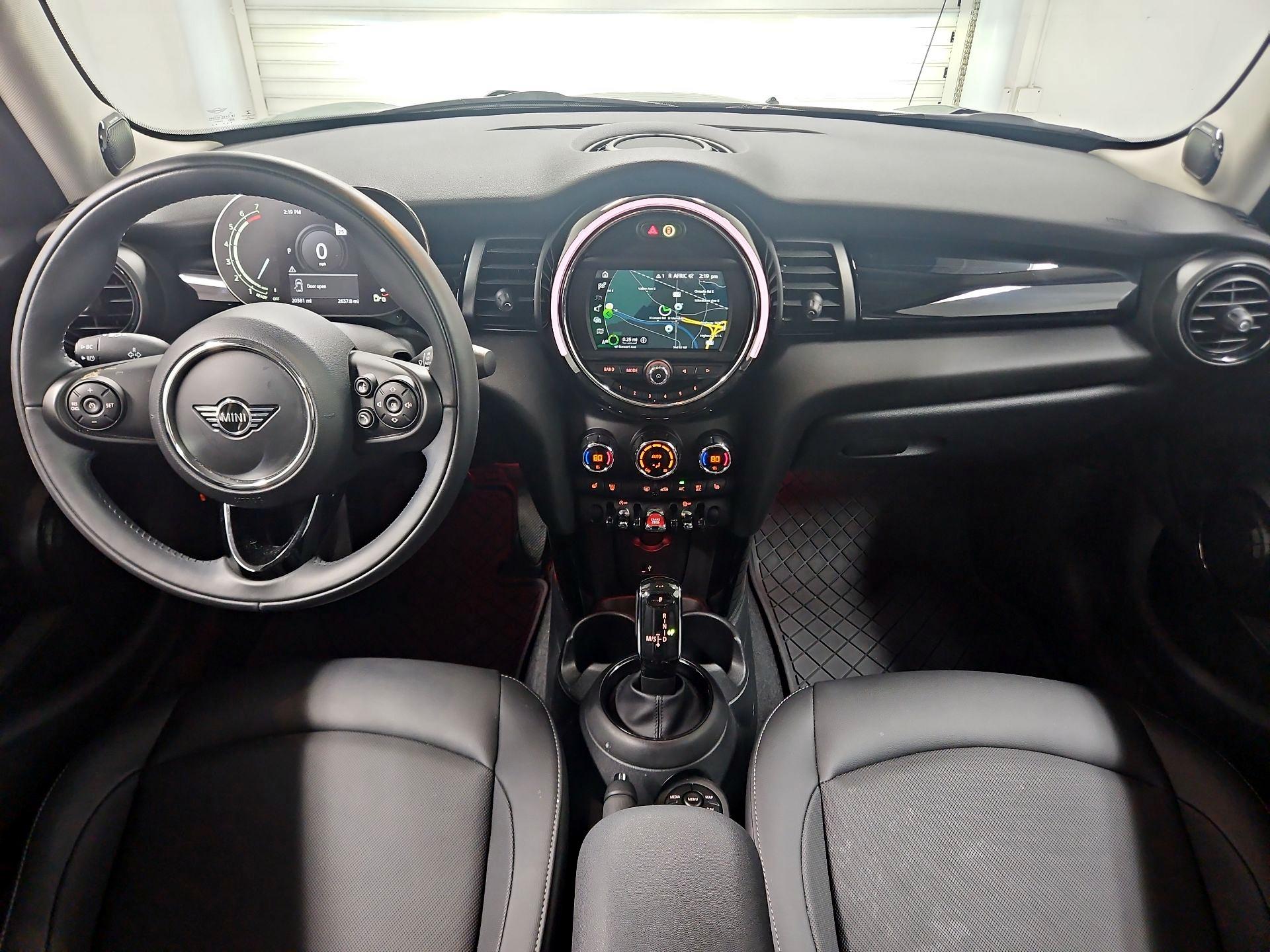 Thumbnail: 2021 MINI Cooper Hardtop - 9