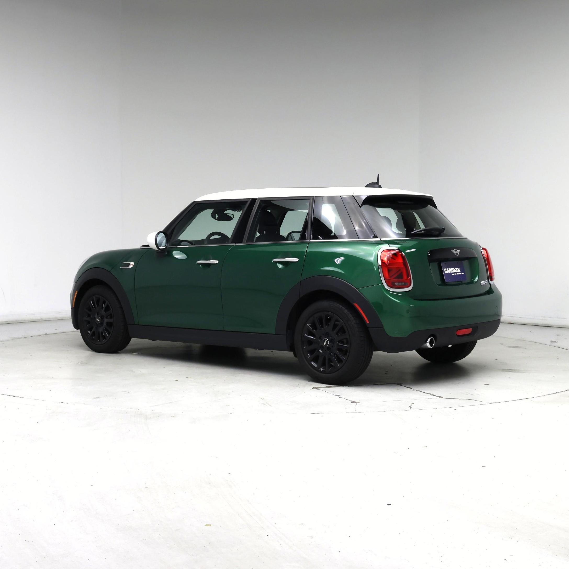Thumbnail: 2021 MINI Cooper Hardtop - 2