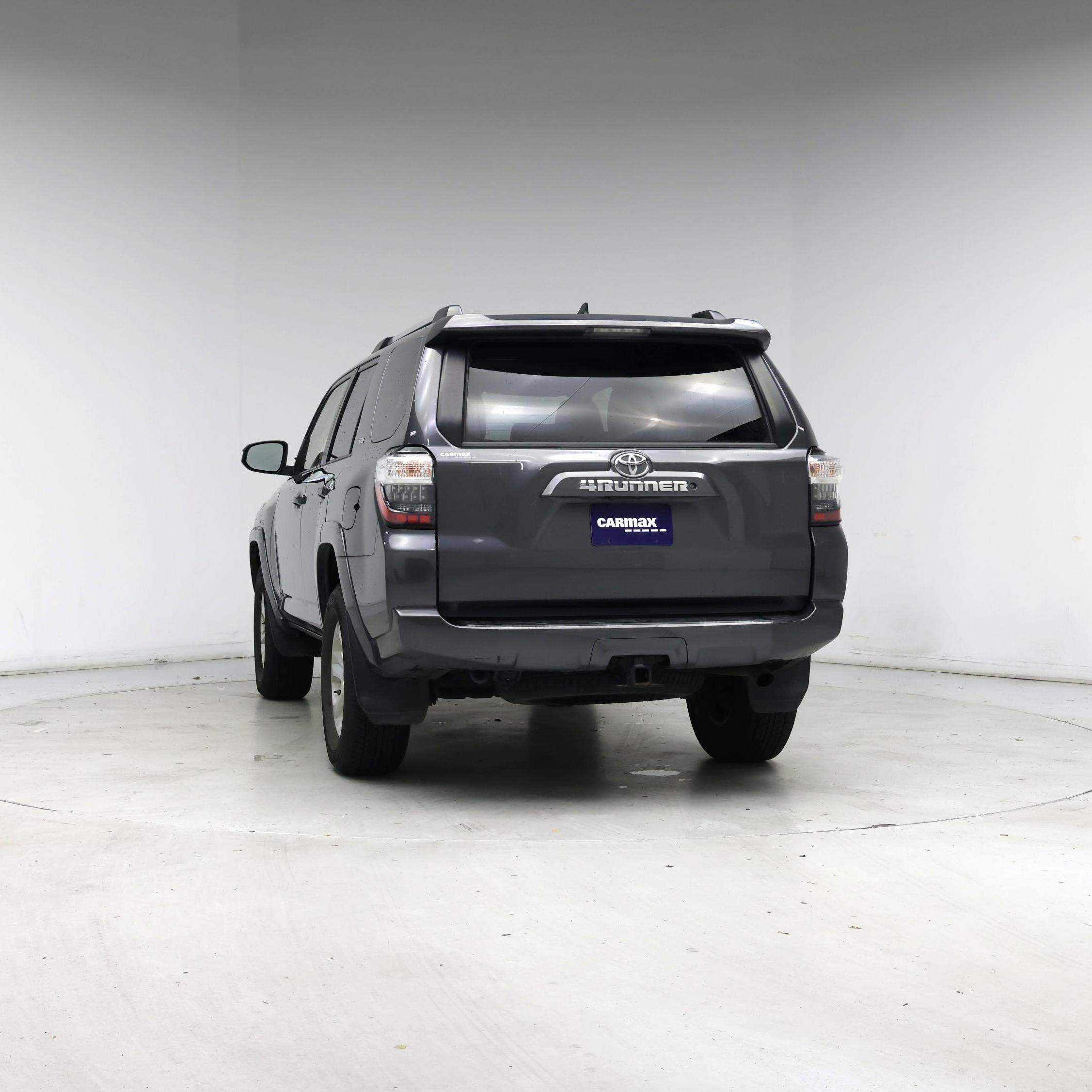 Thumbnail: 2019 Toyota 4Runner - 6