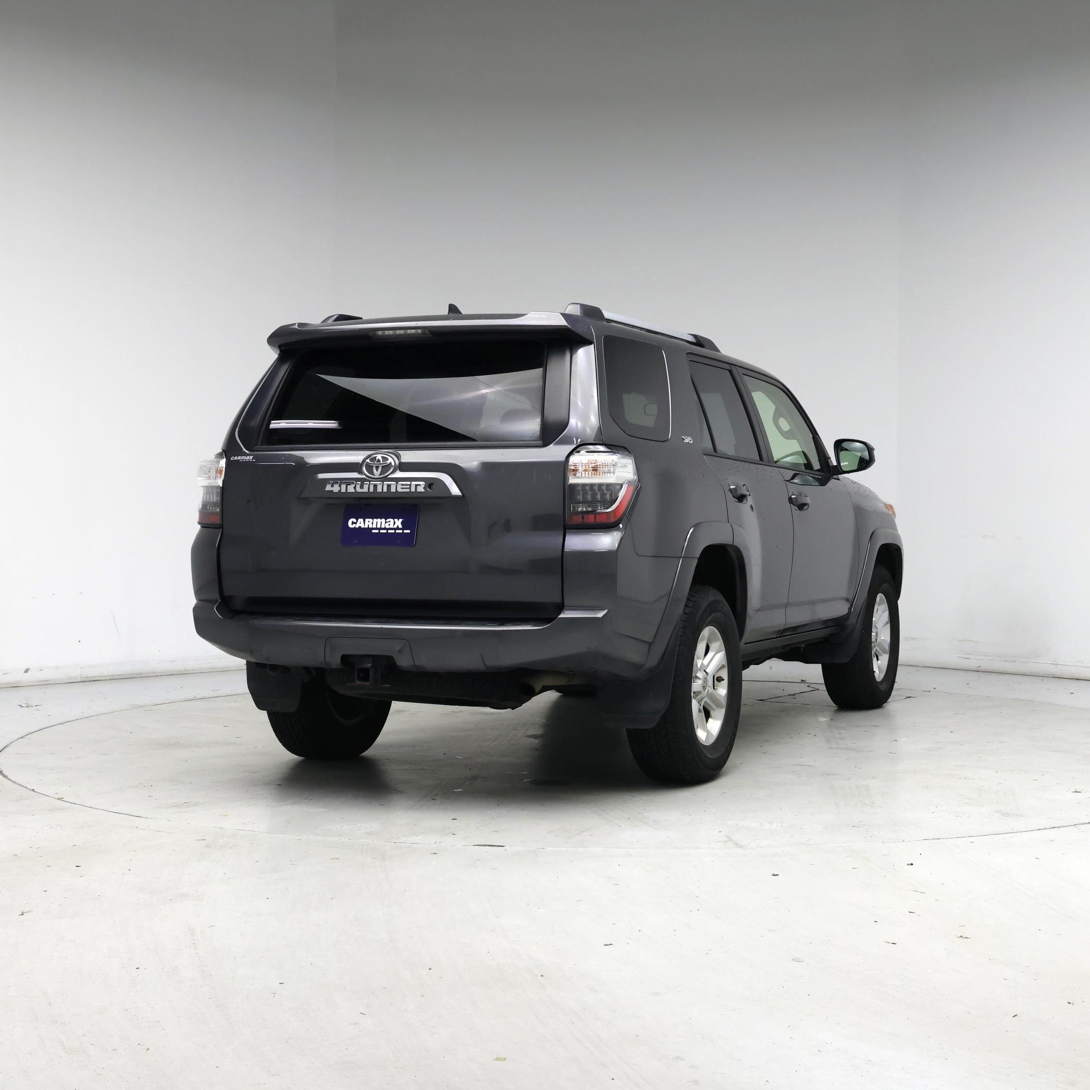 Thumbnail: 2019 Toyota 4Runner - 8