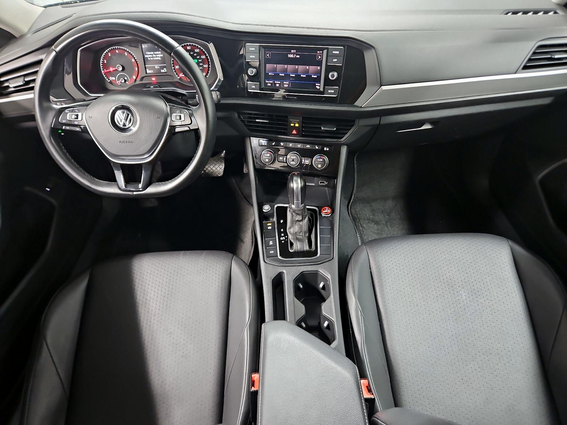 Thumbnail: 2019 Volkswagen Jetta - 9