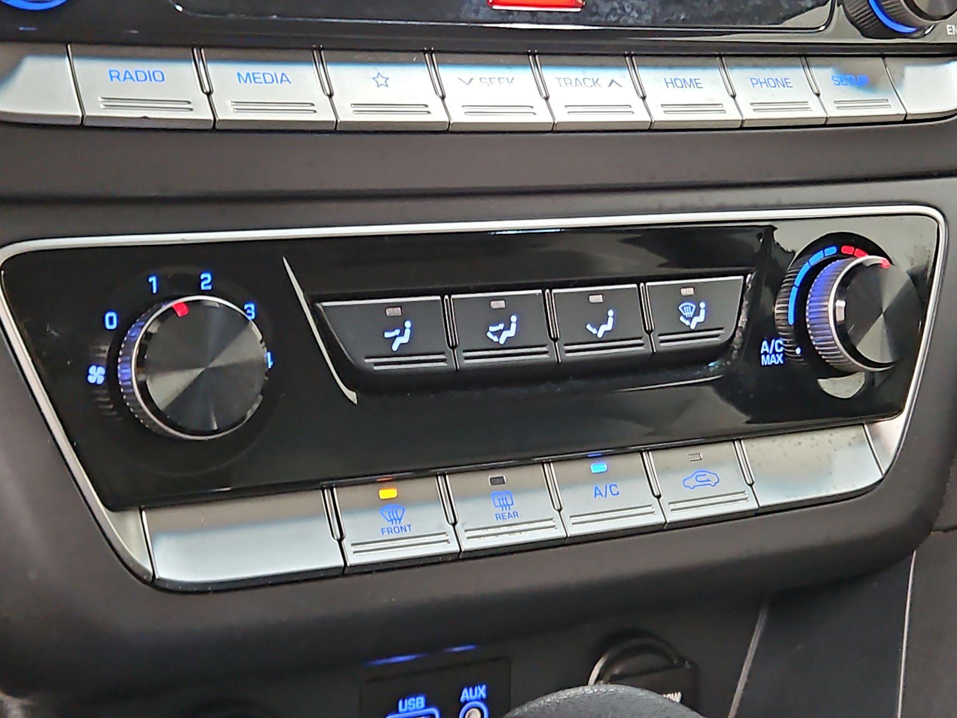 Thumbnail: 2018 Hyundai Sonata - 16