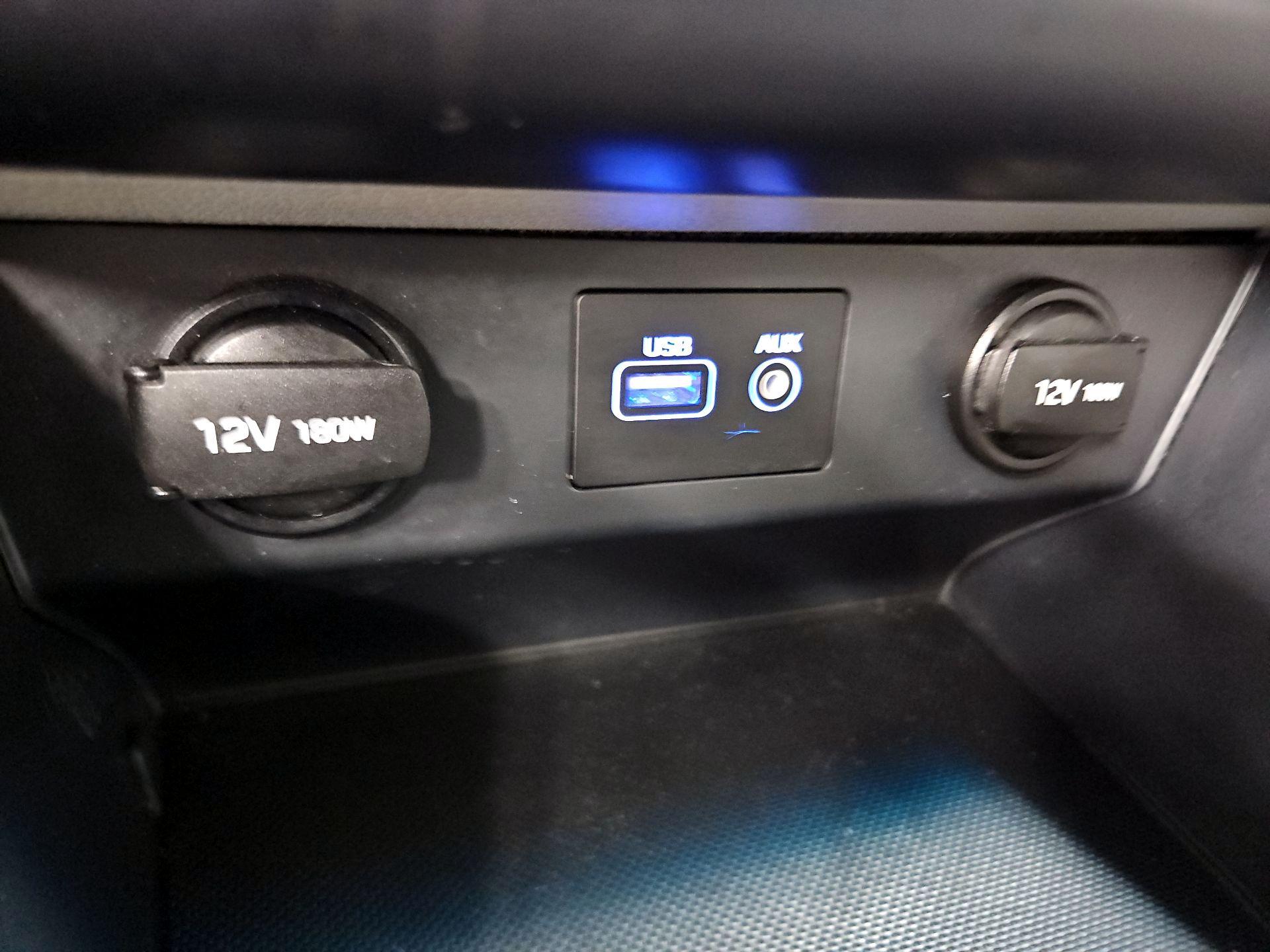 Thumbnail: 2018 Hyundai Sonata - 18