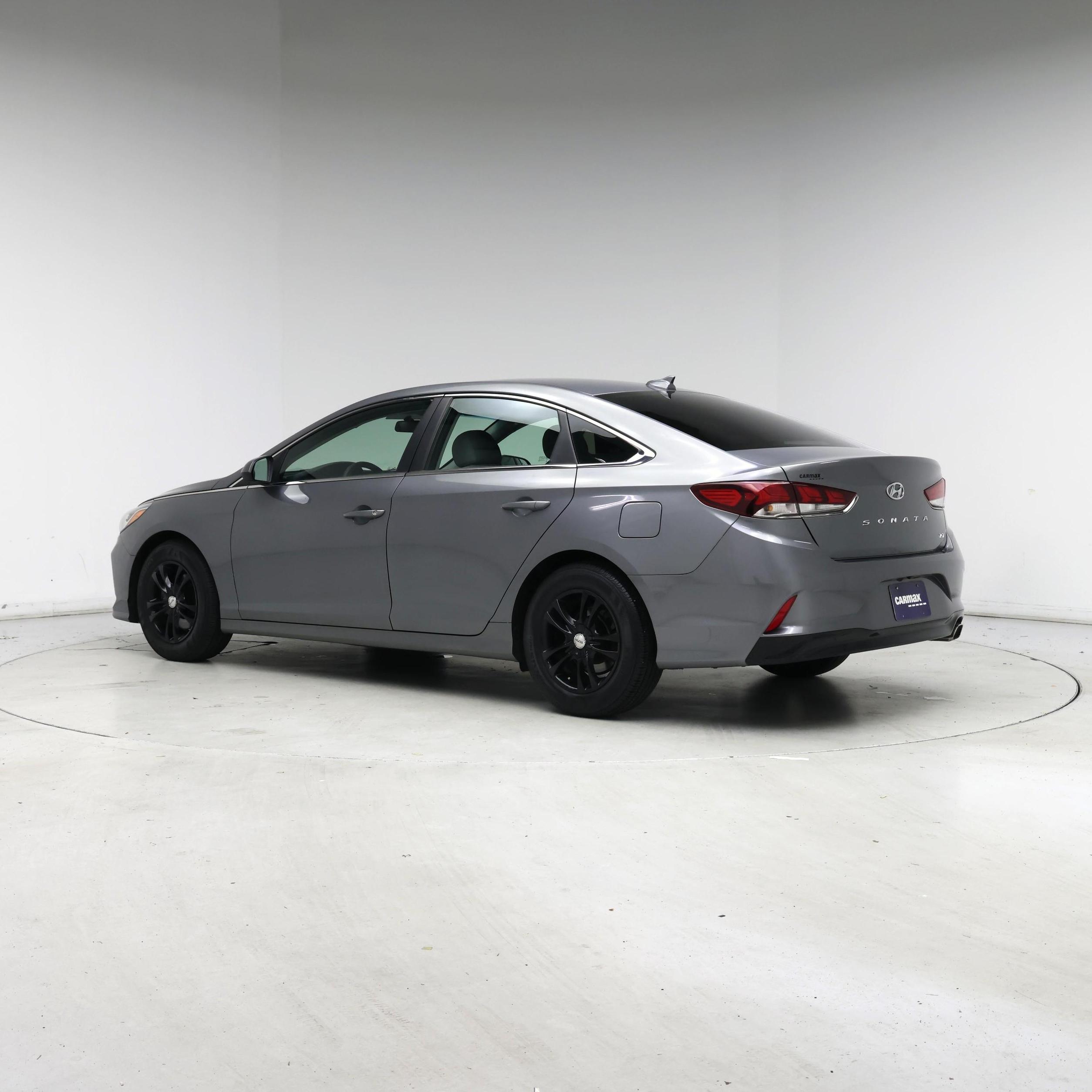 Thumbnail: 2018 Hyundai Sonata - 2