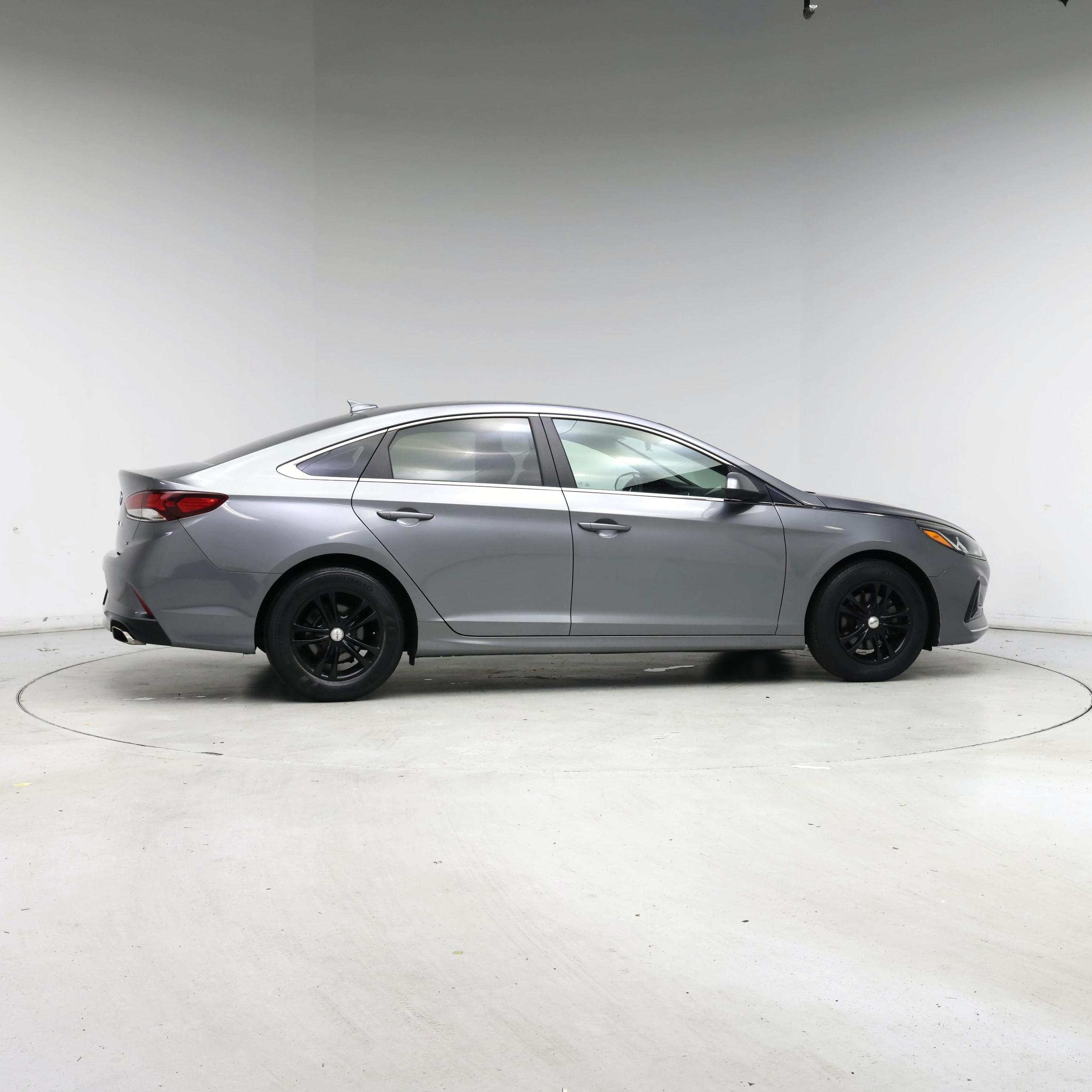 Thumbnail: 2018 Hyundai Sonata - 7