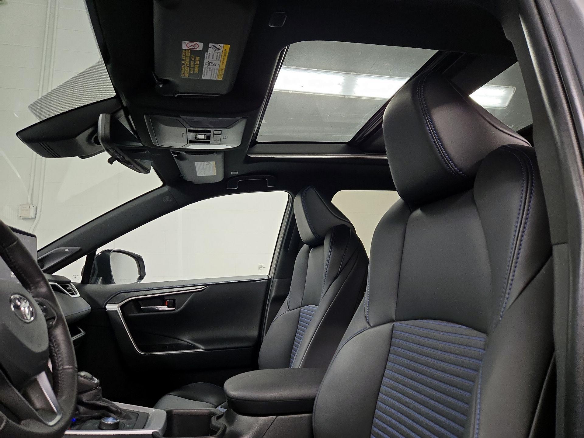 Thumbnail: 2024 Toyota RAV4 - 19