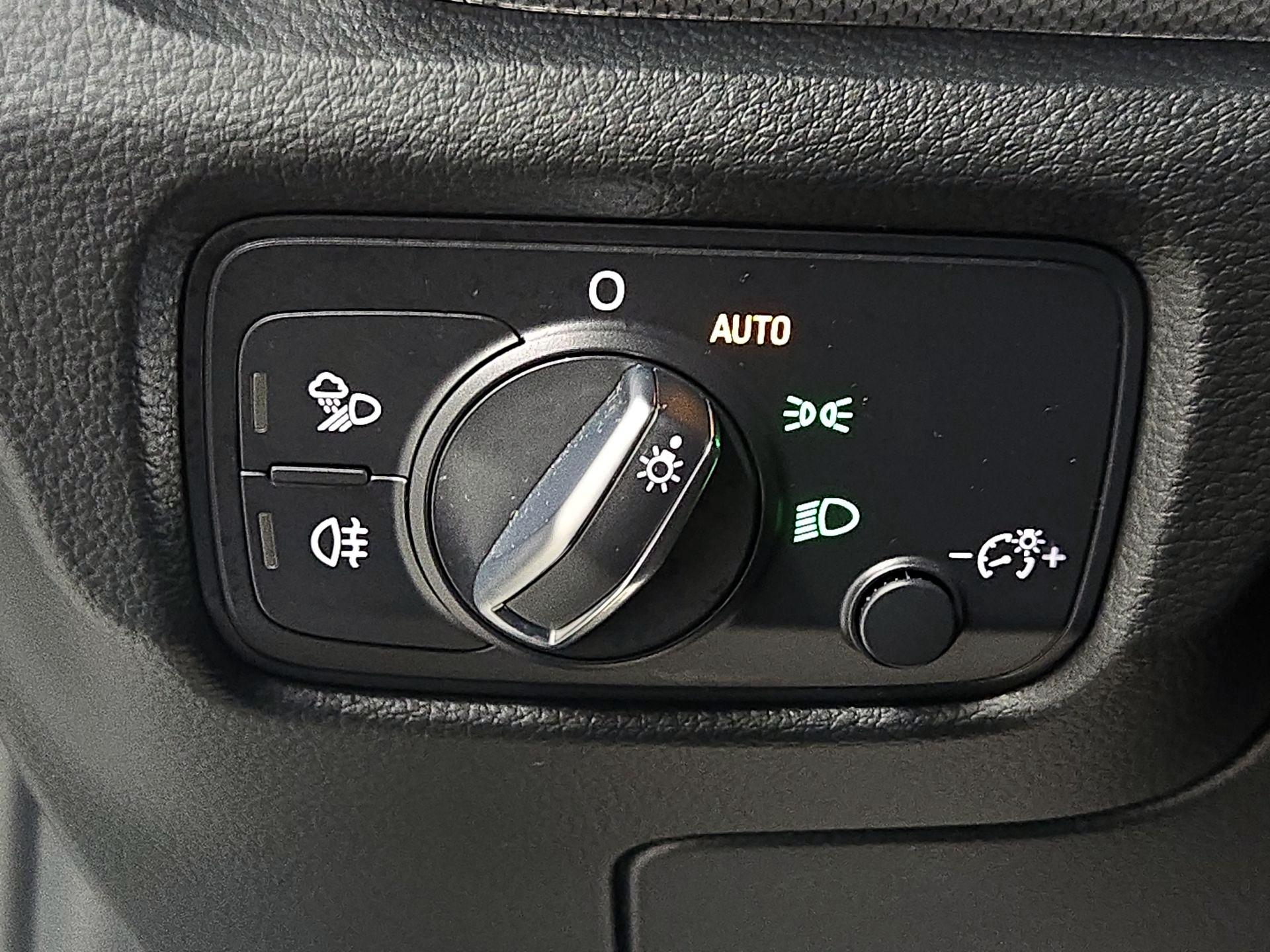 Thumbnail: 2018 Audi A3 - 13