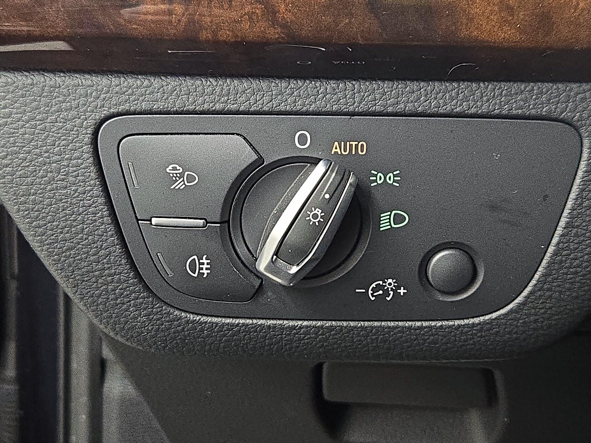 Thumbnail: 2018 Audi Q5 - 13