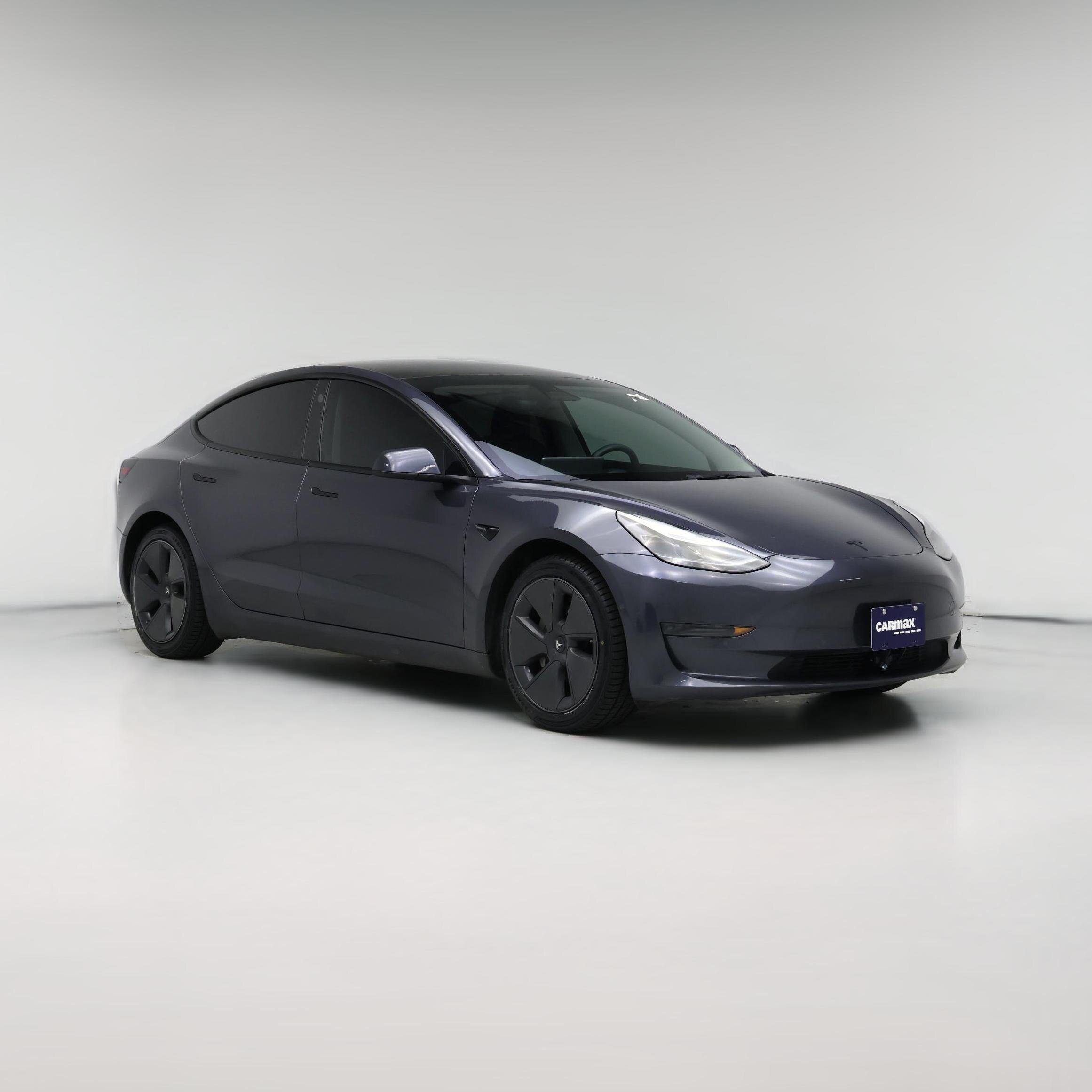 Thumbnail: 2022 Tesla Model 3 - 1