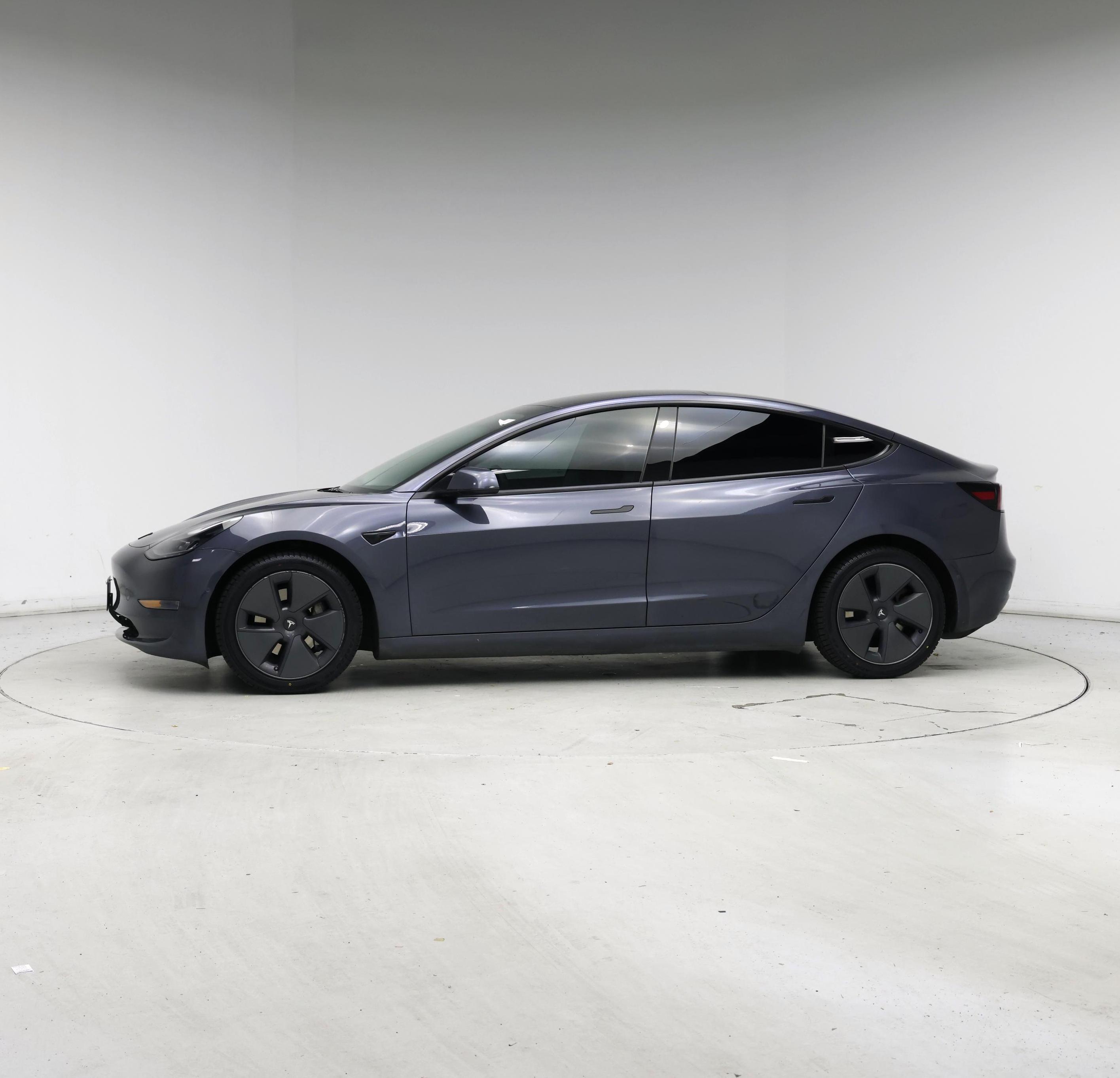 Thumbnail: 2022 Tesla Model 3 - 3