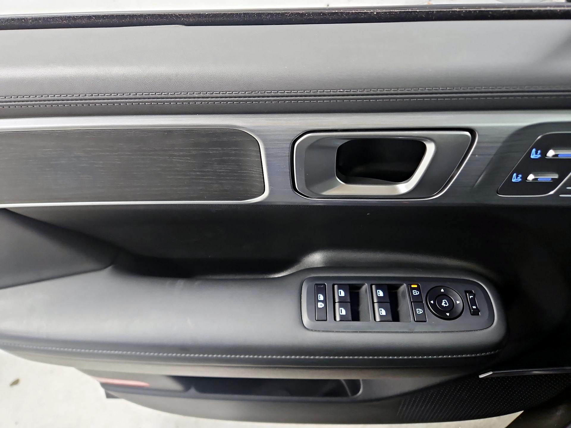 Thumbnail: 2024 Hyundai Santa Fe - 12