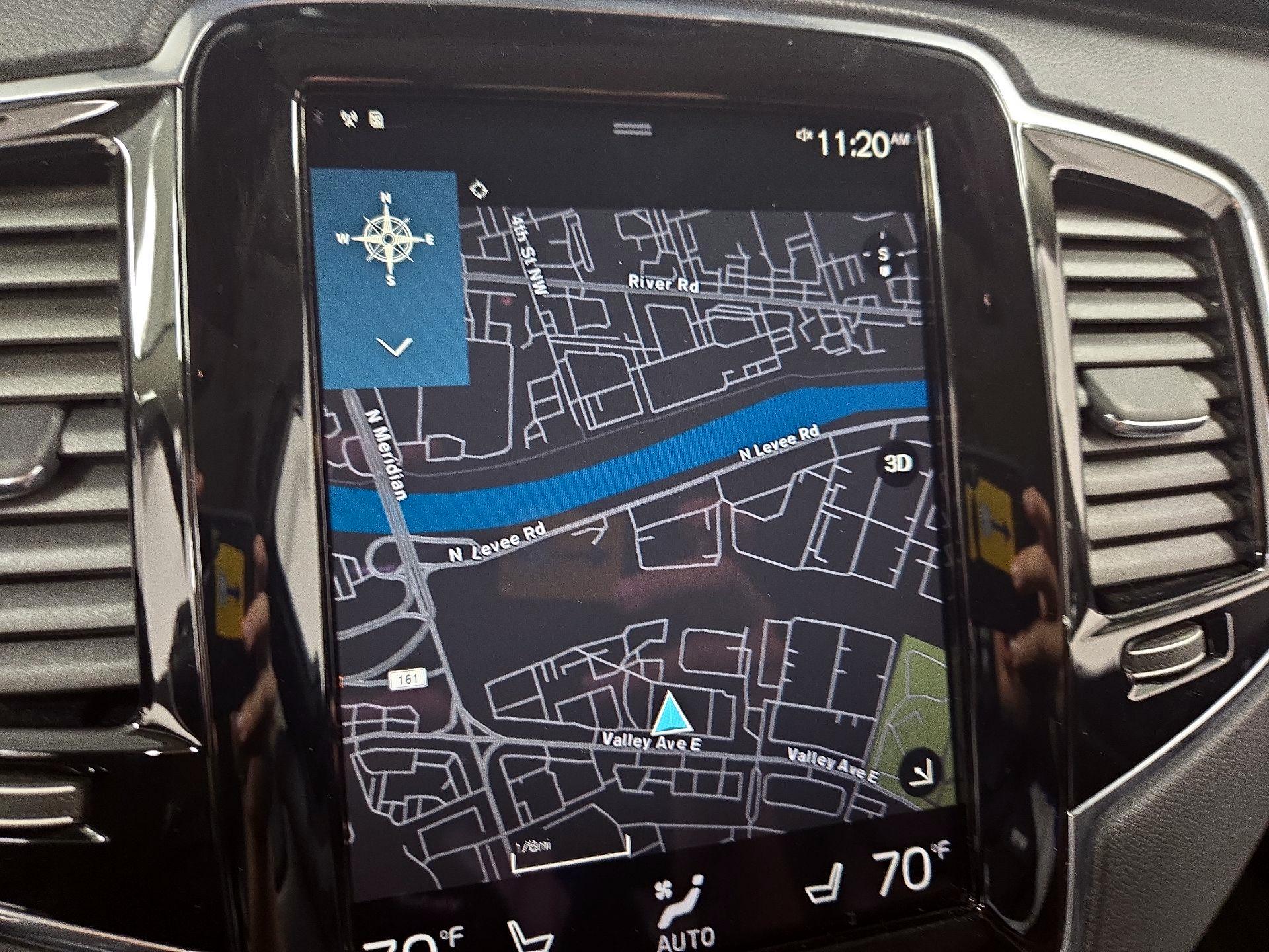 Thumbnail: 2020 Volvo XC90 - 14