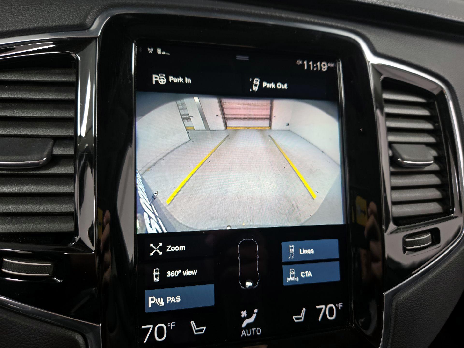 Thumbnail: 2020 Volvo XC90 - 15