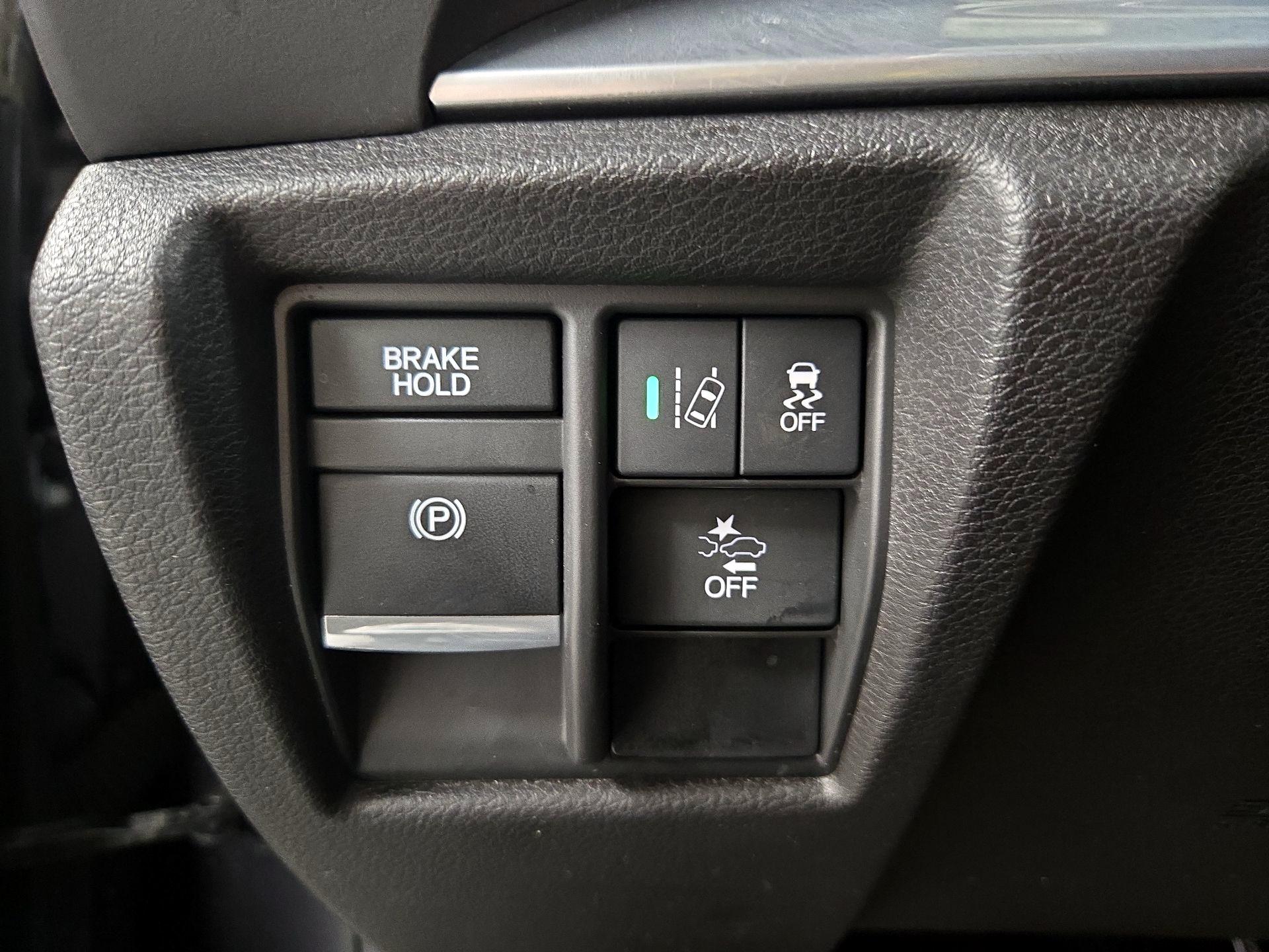 Thumbnail: 2017 Acura MDX - 13