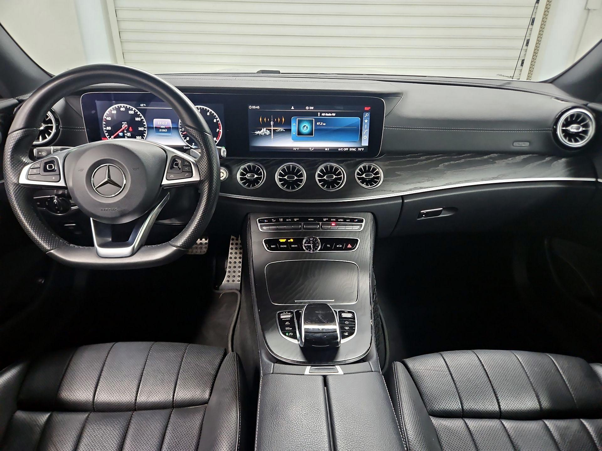 Thumbnail: 2018 Mercedes-Benz E-Class - 9