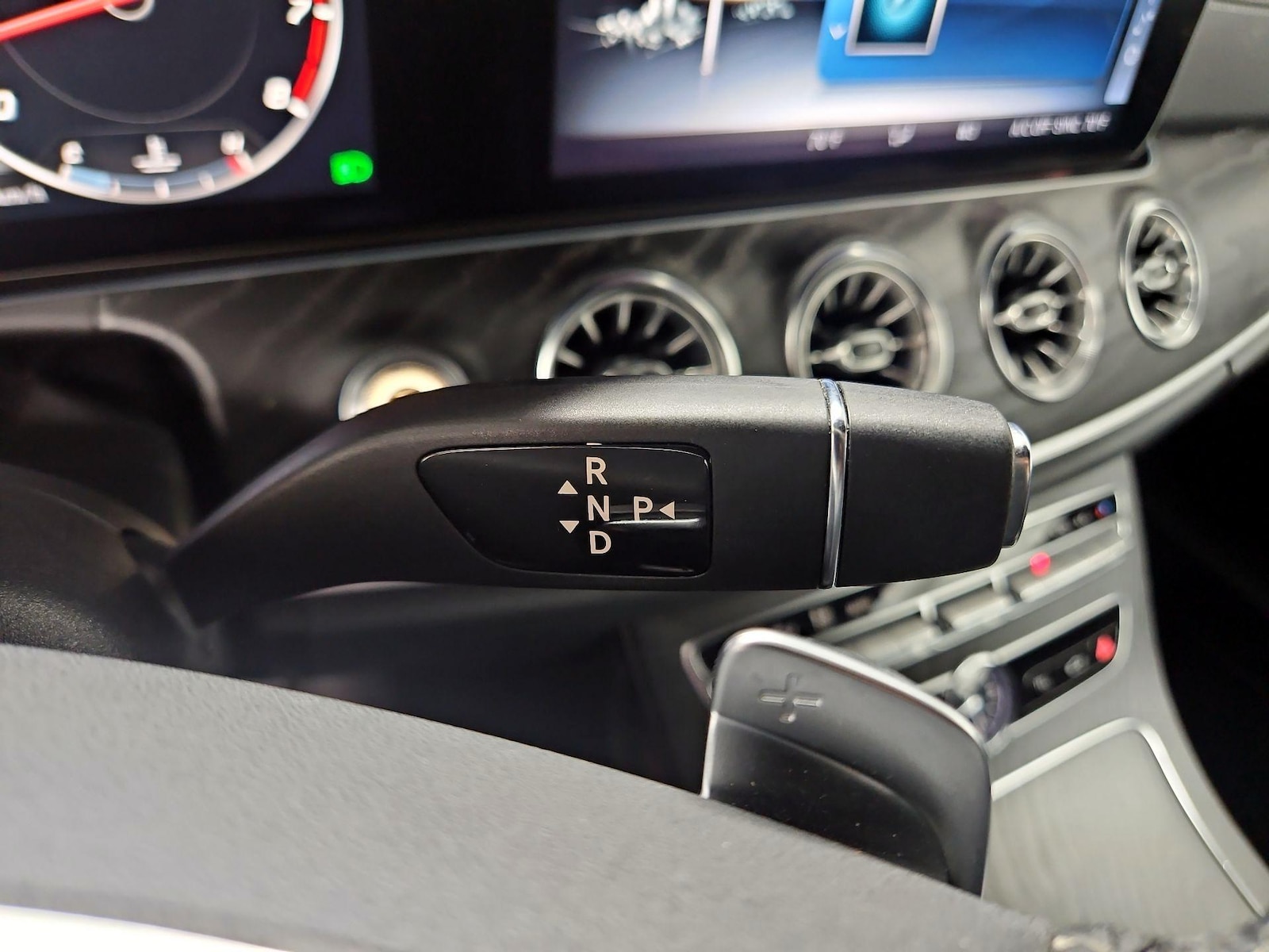 2018 Mercedes-Benz E-Class E400 - Photo 19