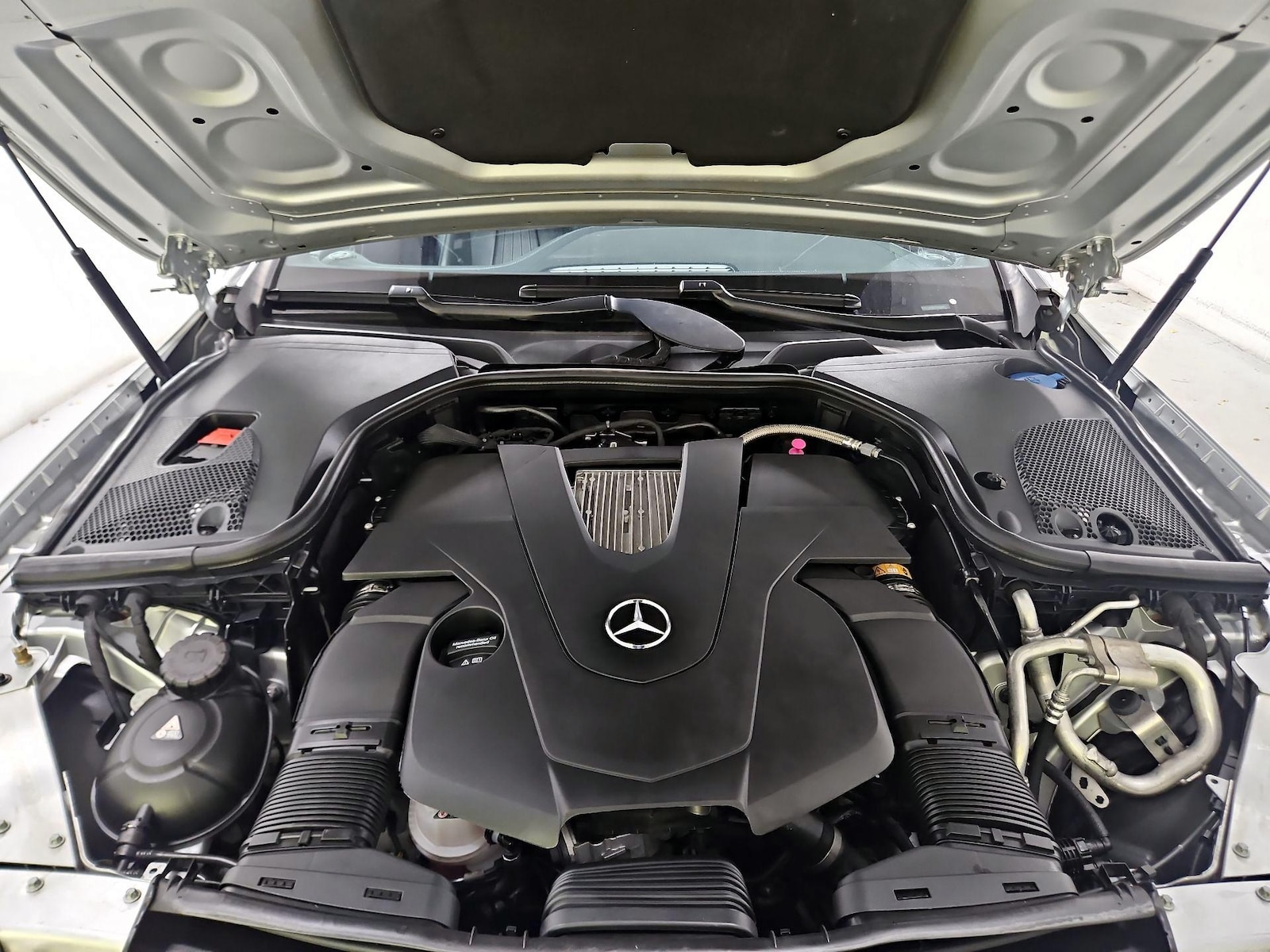 2018 Mercedes-Benz E-Class E400 - Photo 24
