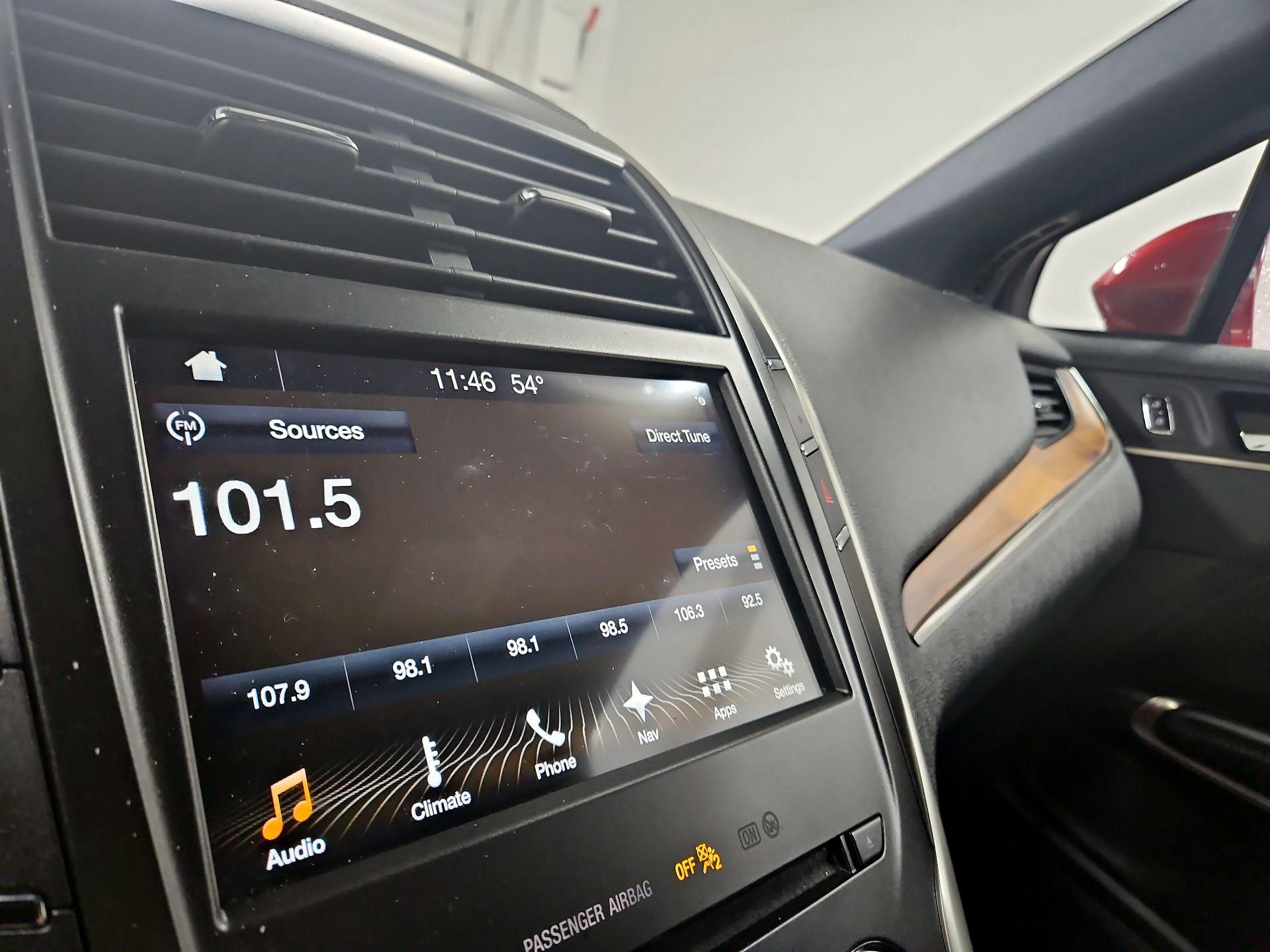 Thumbnail: 2017 Lincoln MKC - 16