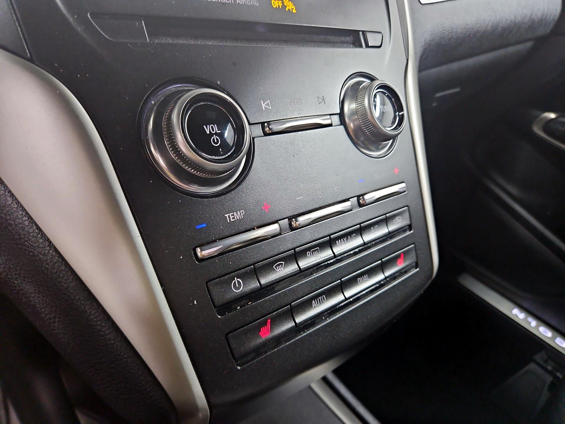 Thumbnail: 2017 Lincoln MKC - 17