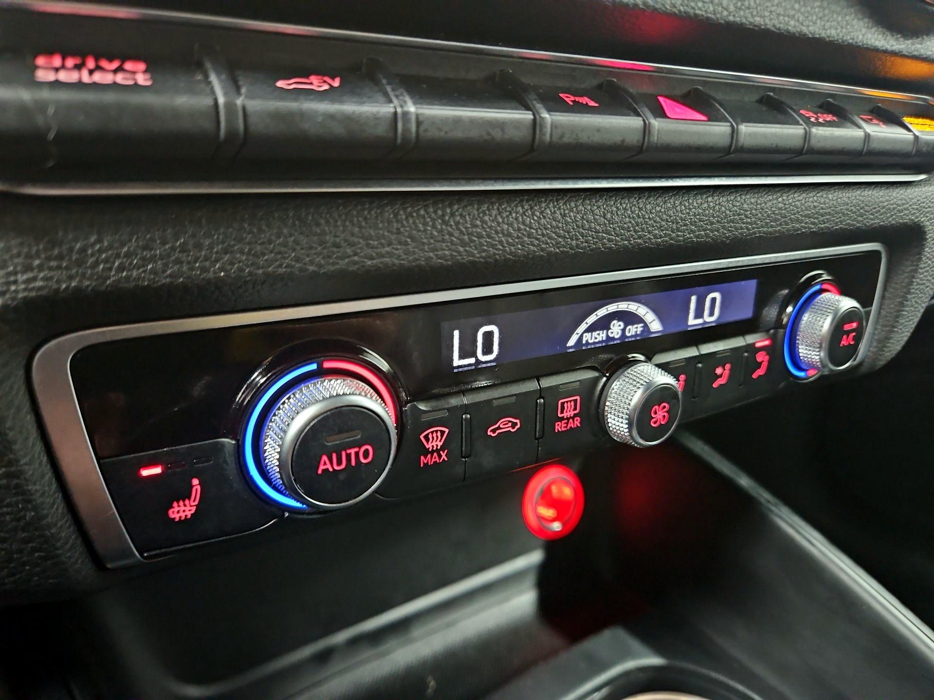 Thumbnail: 2016 Audi A3 - 17