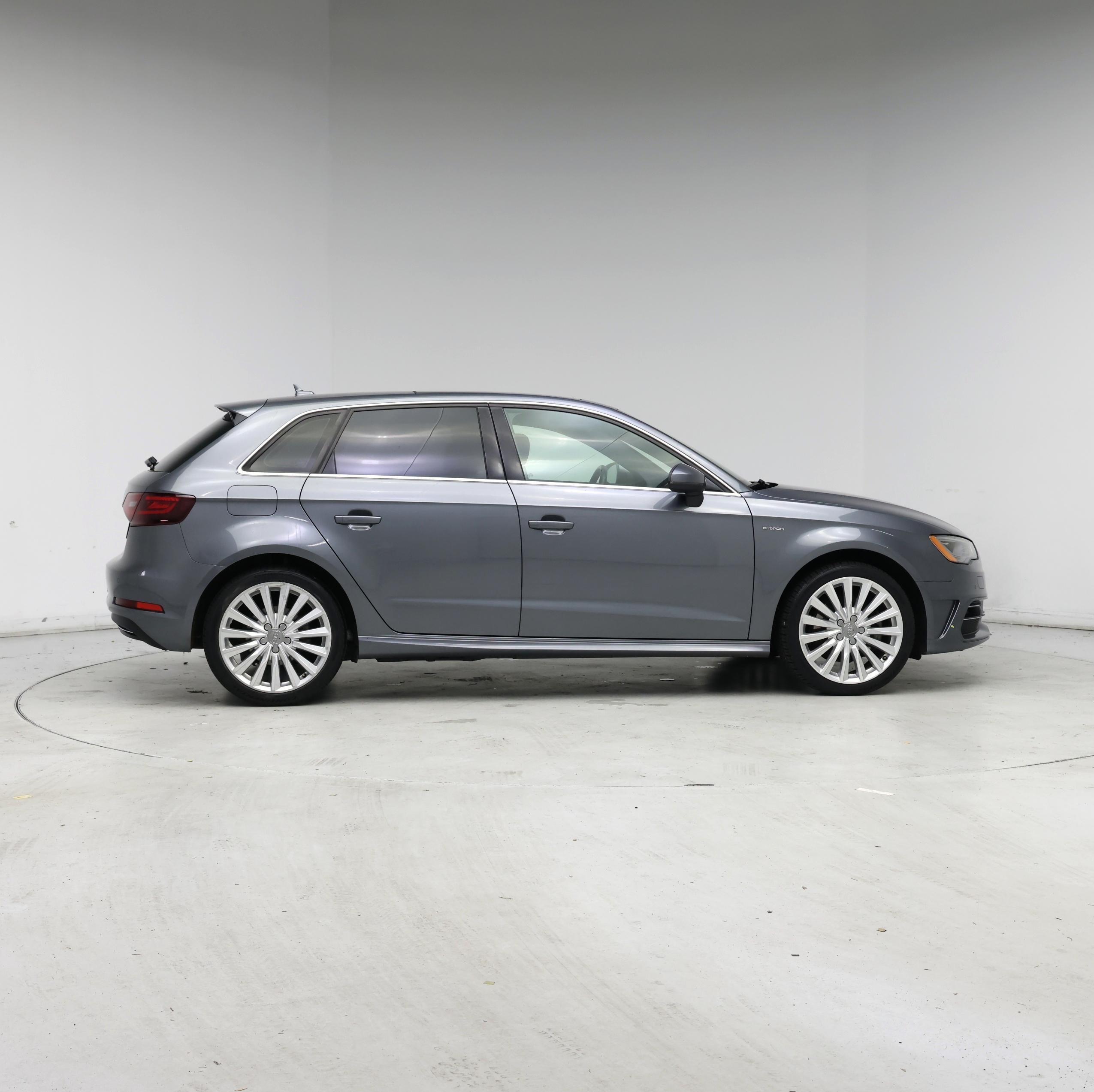 Thumbnail: 2016 Audi A3 - 7