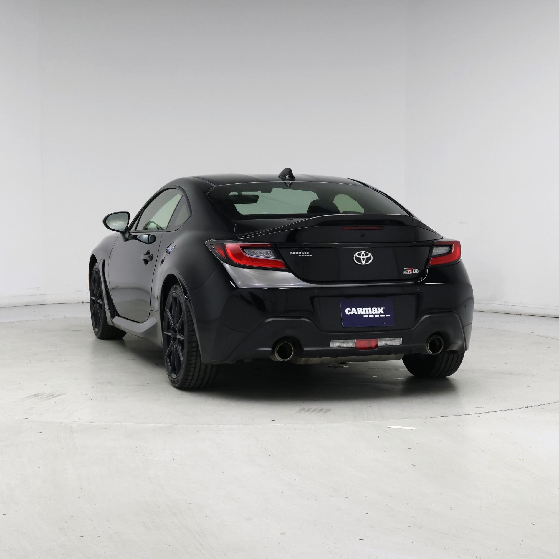 Thumbnail: 2023 Toyota GR86 - 6