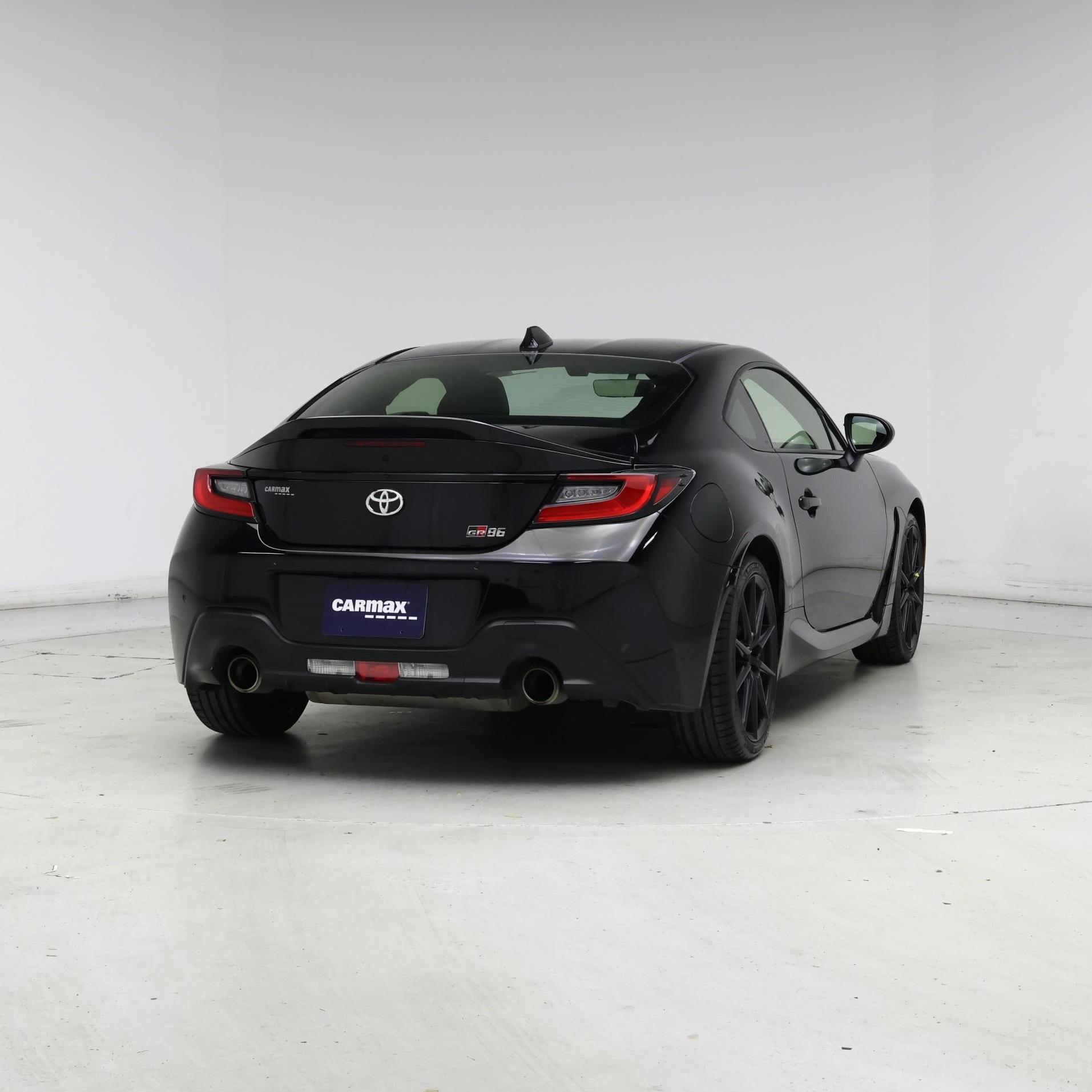 Thumbnail: 2023 Toyota GR86 - 8