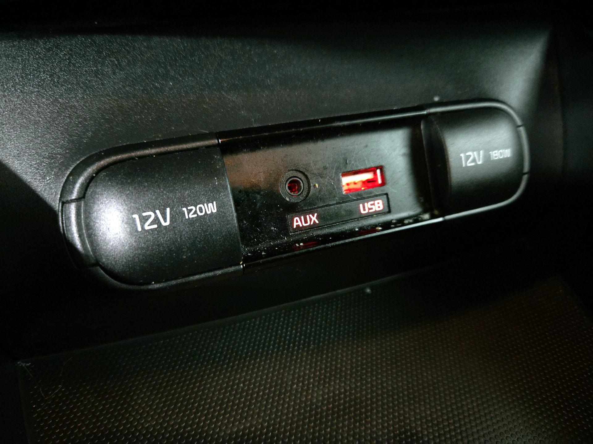 Thumbnail: 2017 Kia Soul - 17