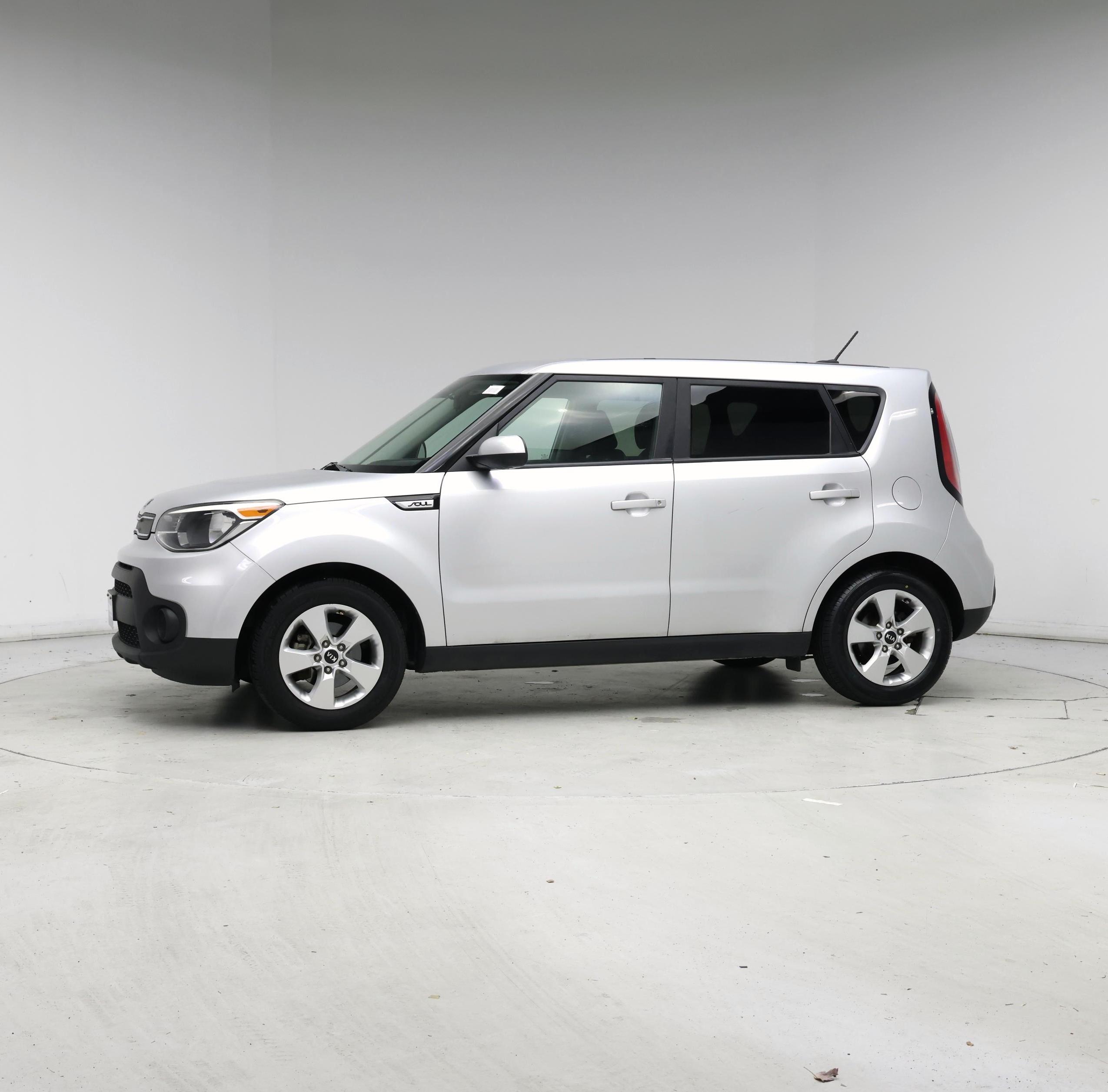 Thumbnail: 2017 Kia Soul - 3