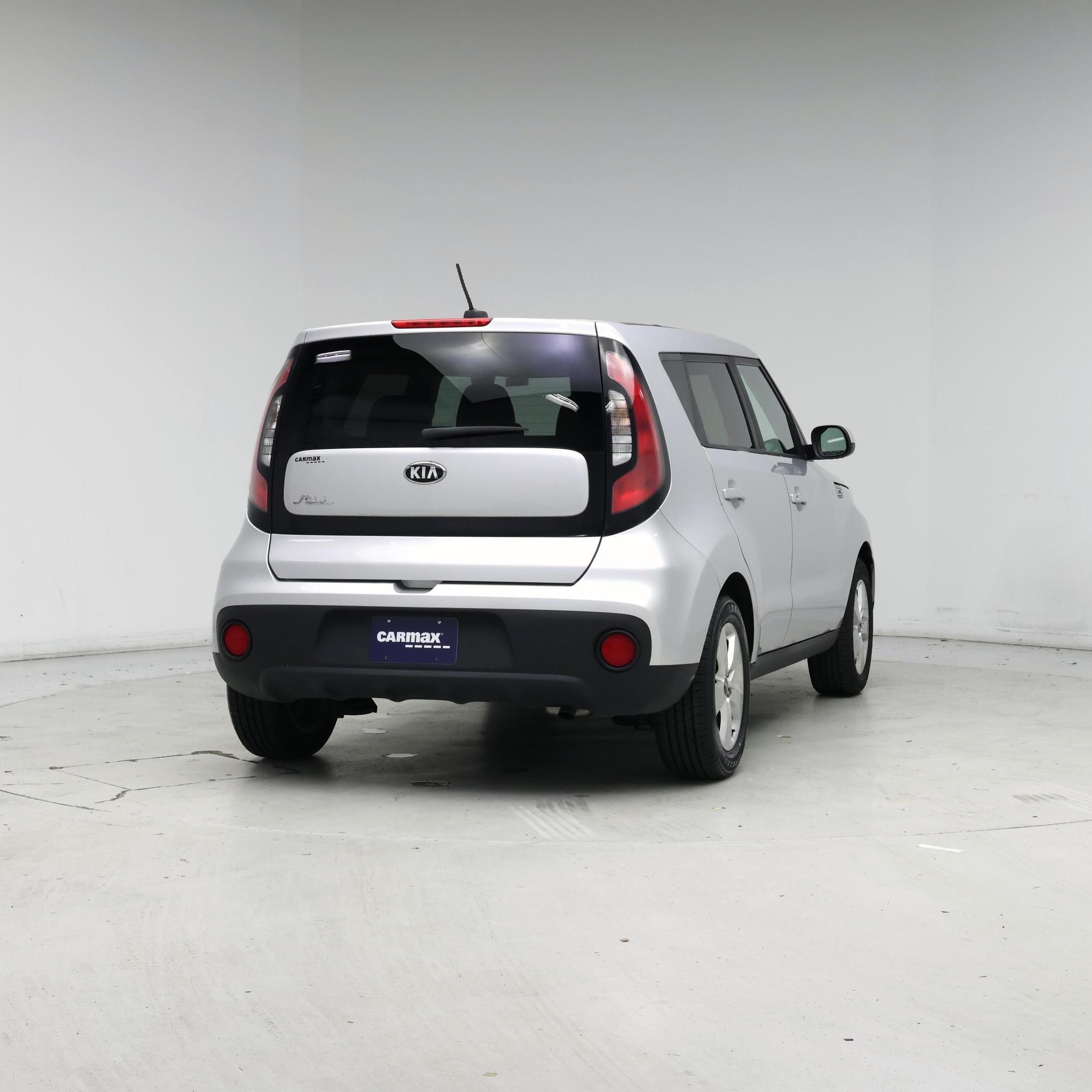 Thumbnail: 2017 Kia Soul - 8