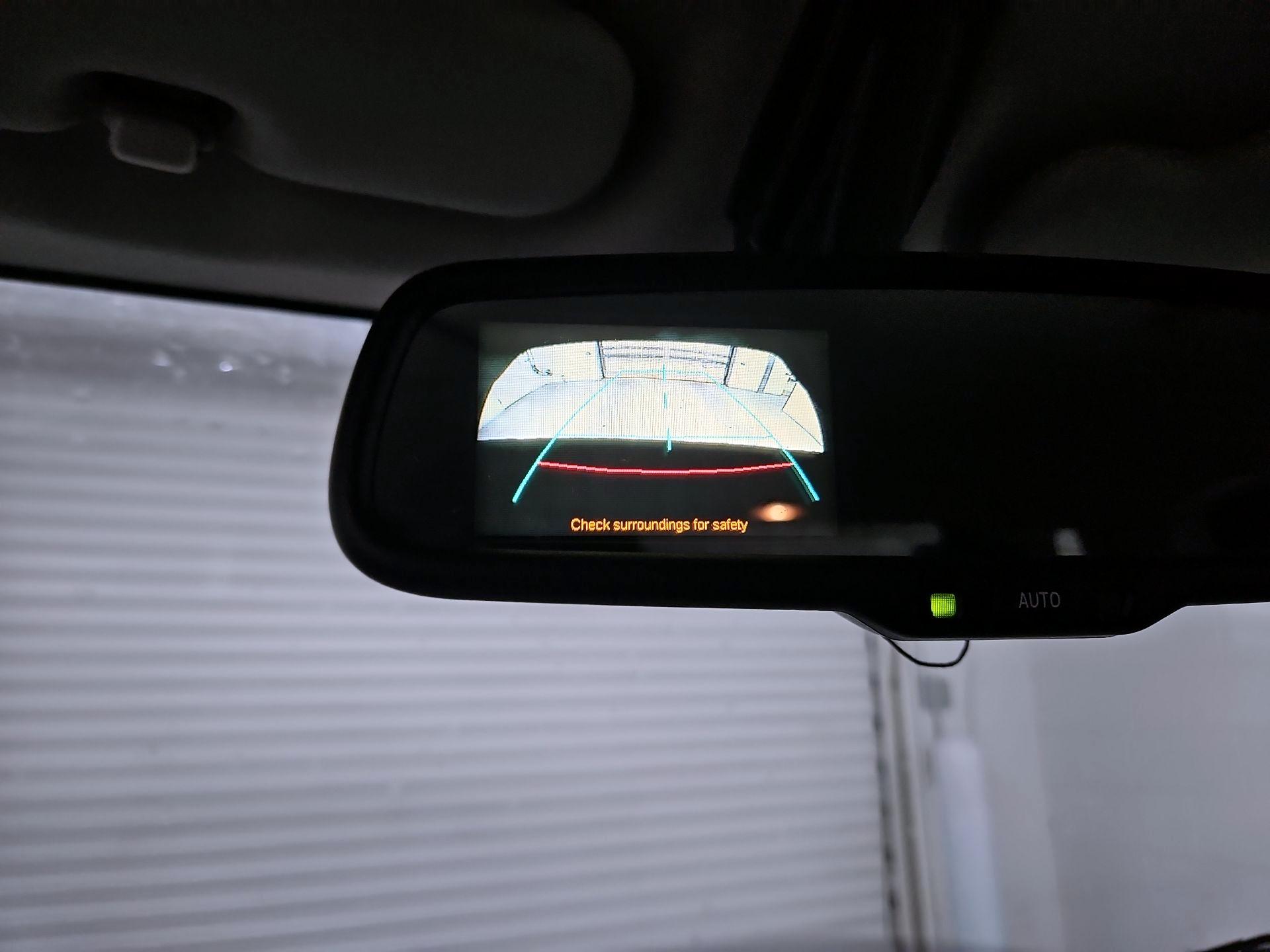 Thumbnail: 2014 Toyota FJ Cruiser - 14