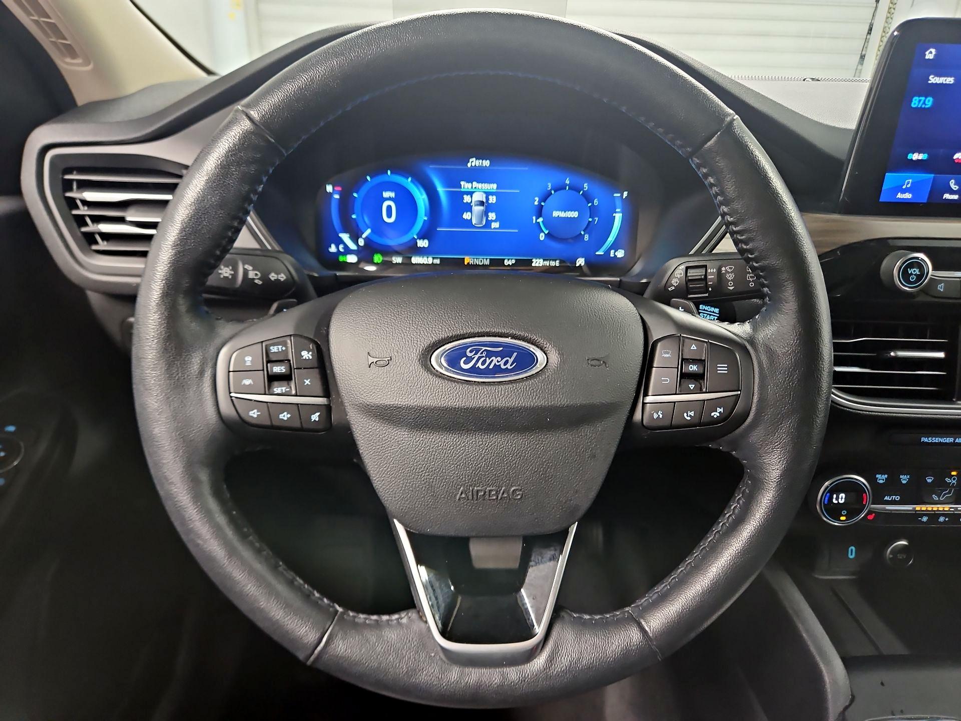 Thumbnail: 2020 Ford Escape - 10