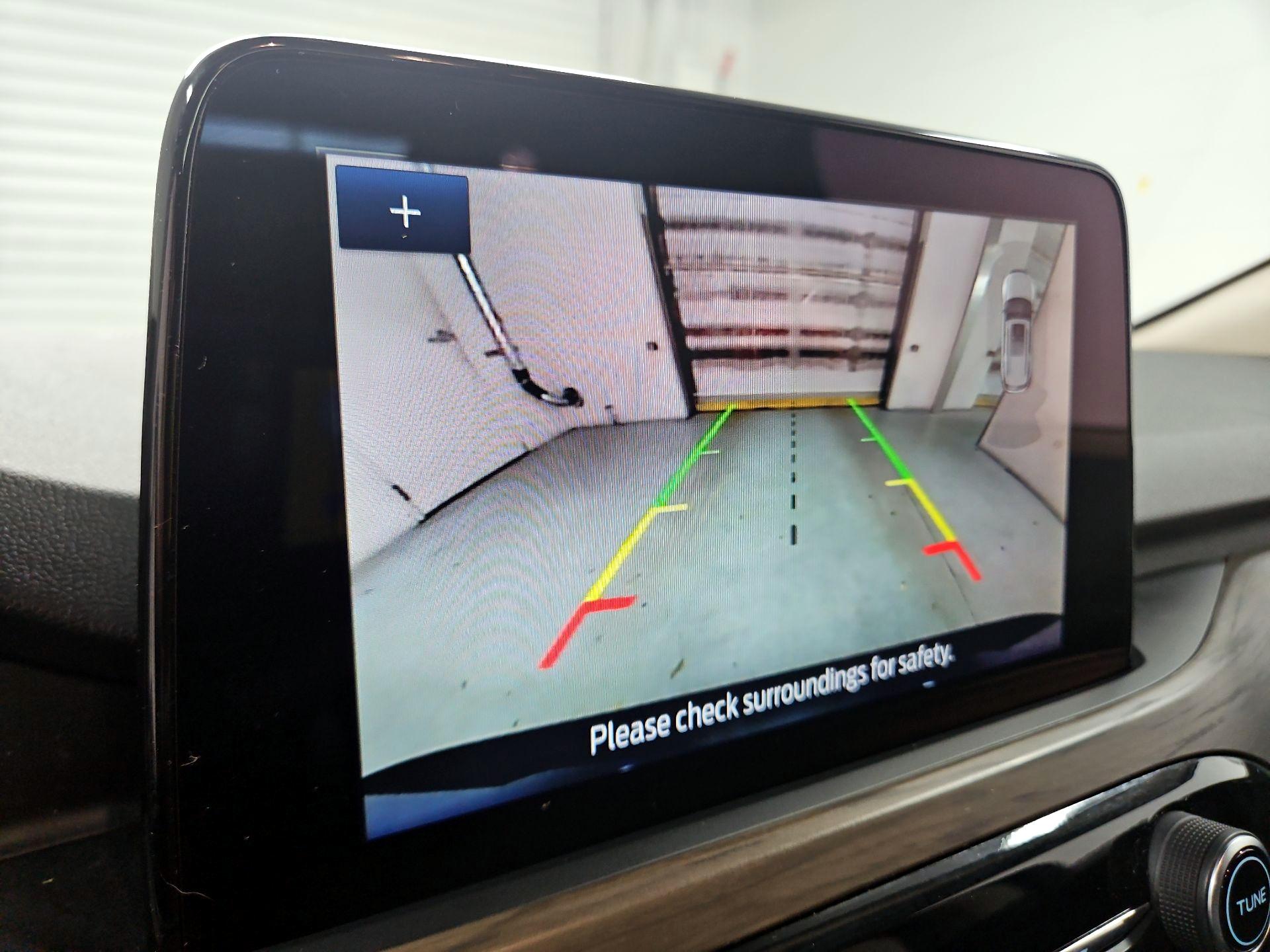 Thumbnail: 2020 Ford Escape - 15