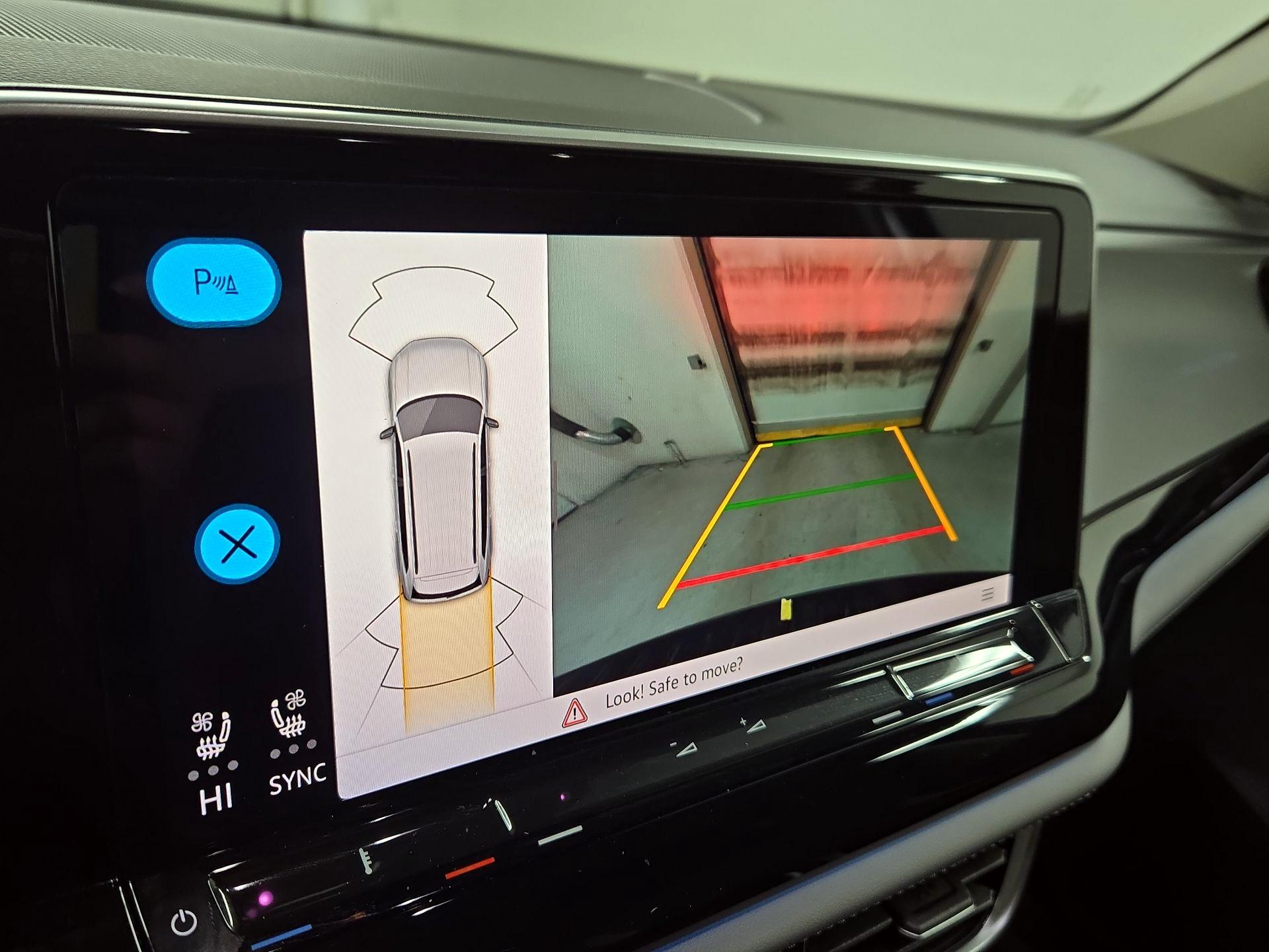 Thumbnail: 2024 Volkswagen Atlas - 14