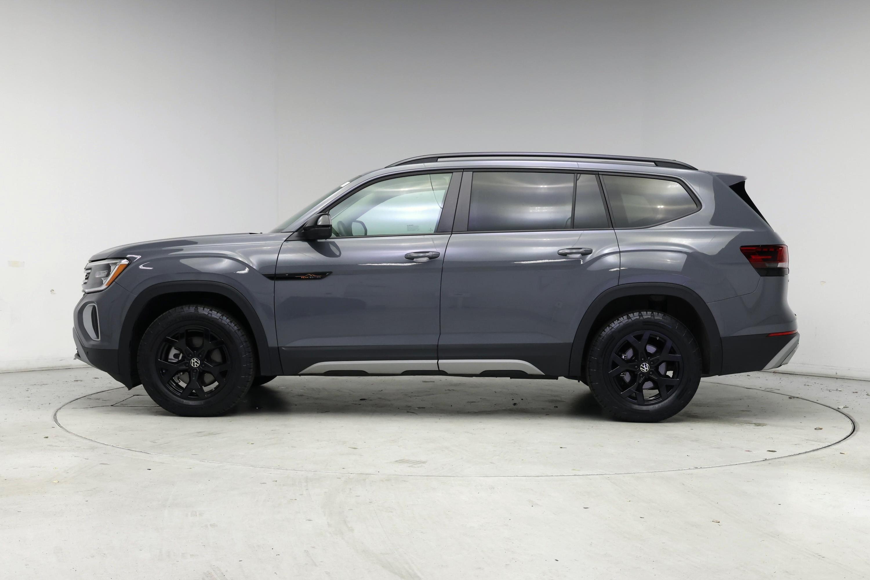 Thumbnail: 2024 Volkswagen Atlas - 3